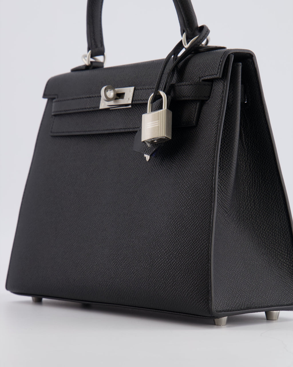 Hermès HSS Kelly 25 Sellier Bag in Noir Epsom Leather and Bleu Zellige Interior with Brushed Palladium Hardware&nbsp;