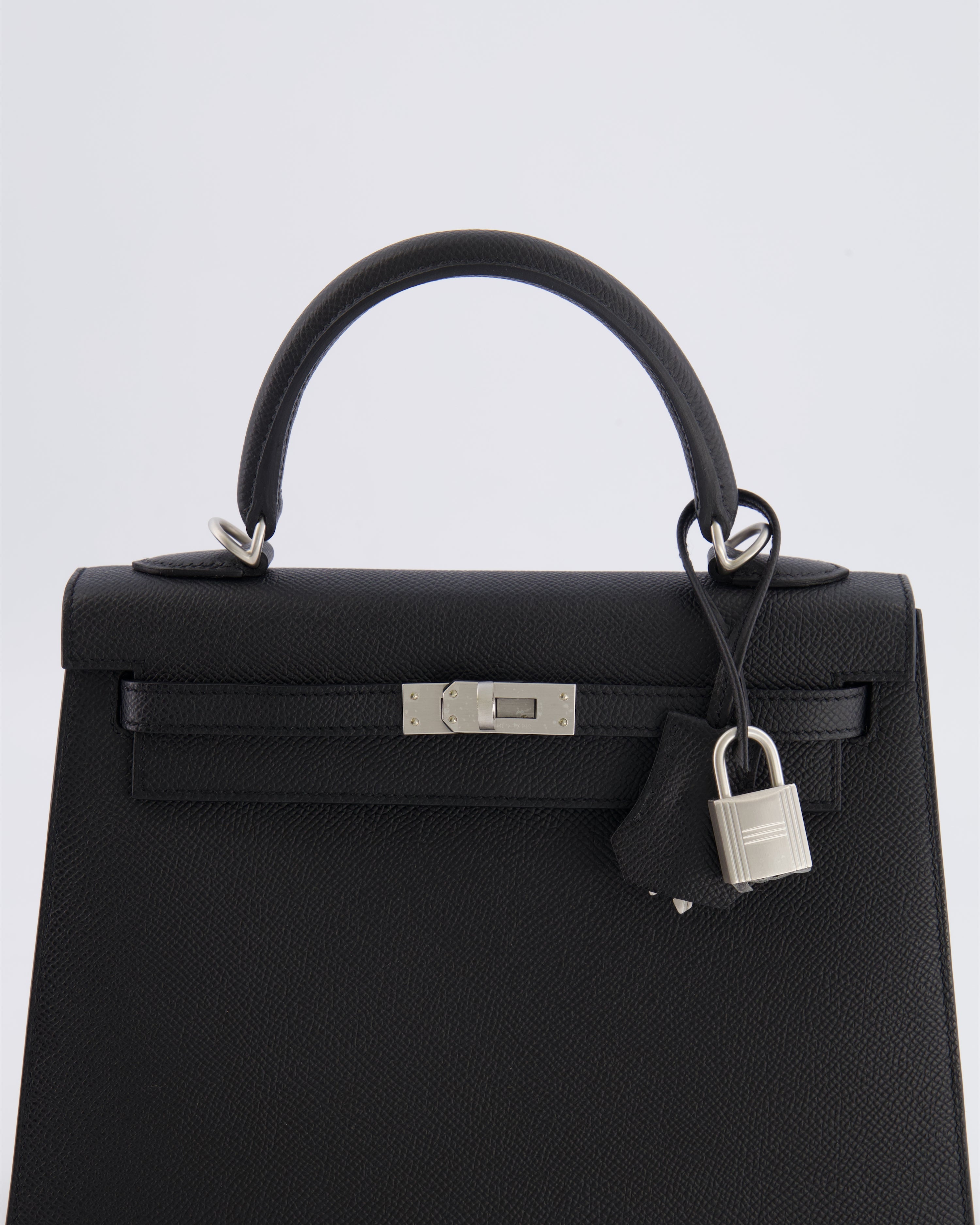 Hermès HSS Kelly 25 Sellier Bag in Noir Epsom Leather and Bleu Zellige Interior with Brushed Palladium Hardware&nbsp;