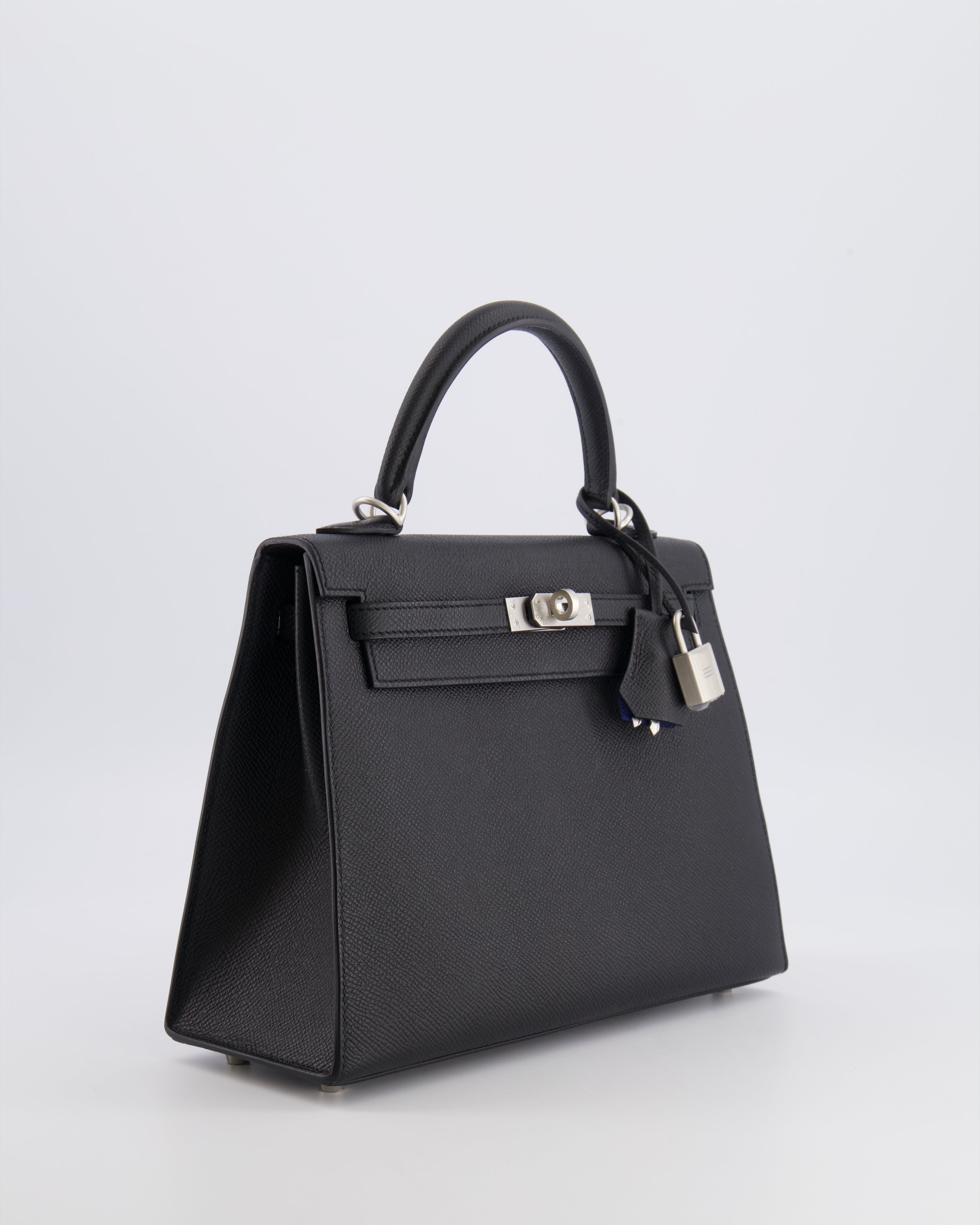 Hermès HSS Kelly 25 Sellier Bag in Noir Epsom Leather and Bleu Zellige Interior with Brushed Palladium Hardware&nbsp;