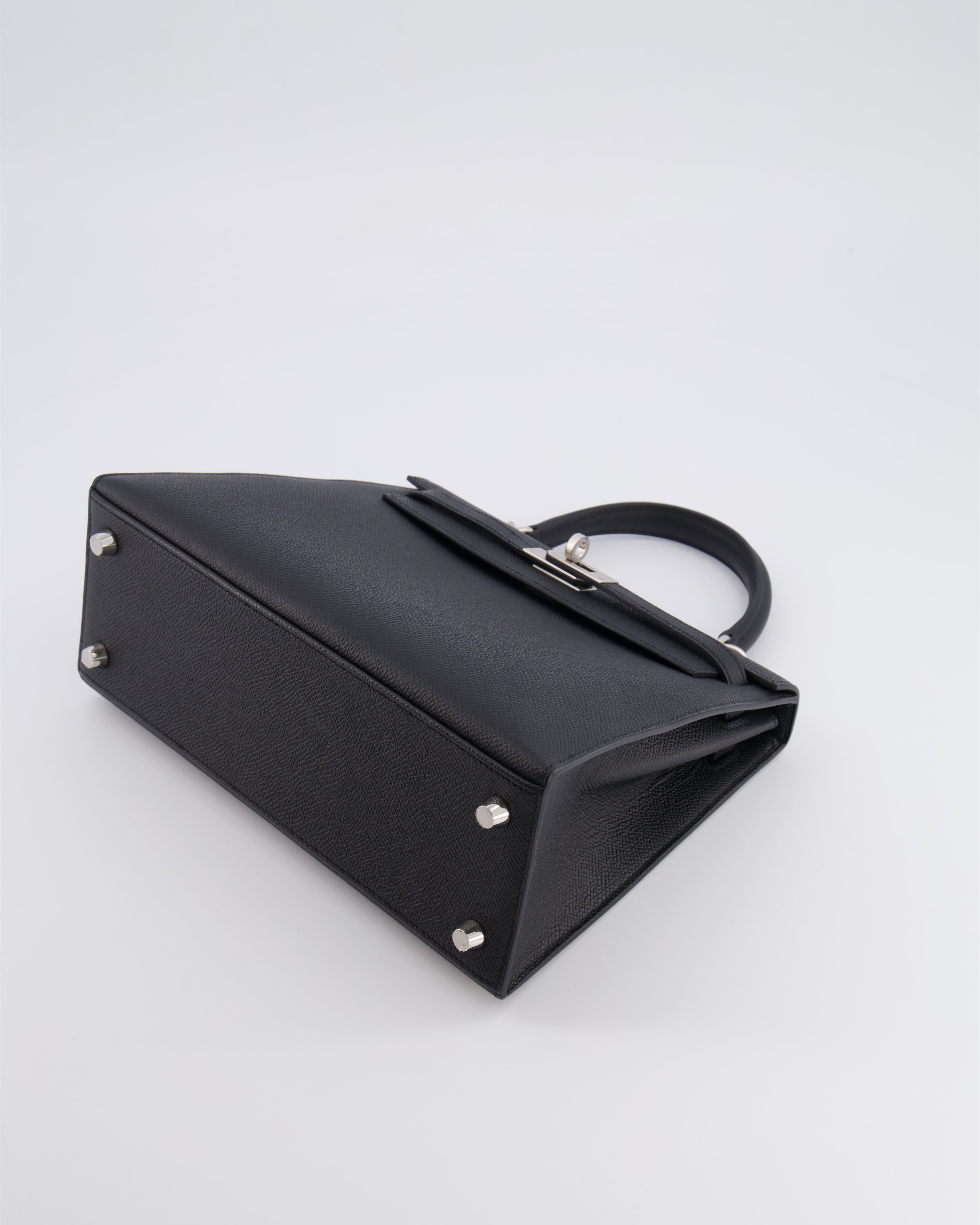 Hermès HSS Kelly 25 Sellier Bag in Noir Epsom Leather and Bleu Zellige Interior with Brushed Palladium Hardware&nbsp;