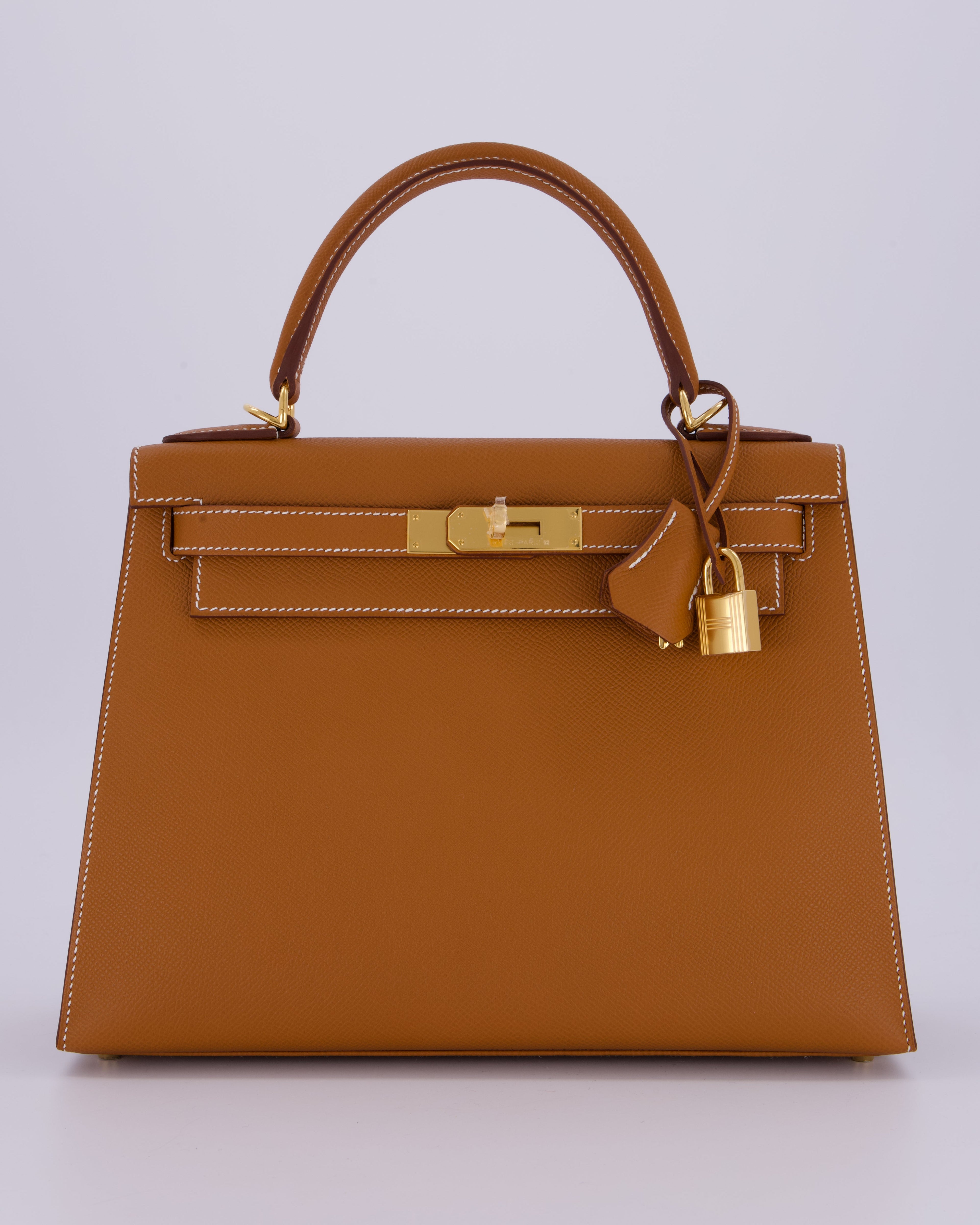 Hermès Kelly 28 Sellier Bag in Gold Epsom Leather with Gold Hardware