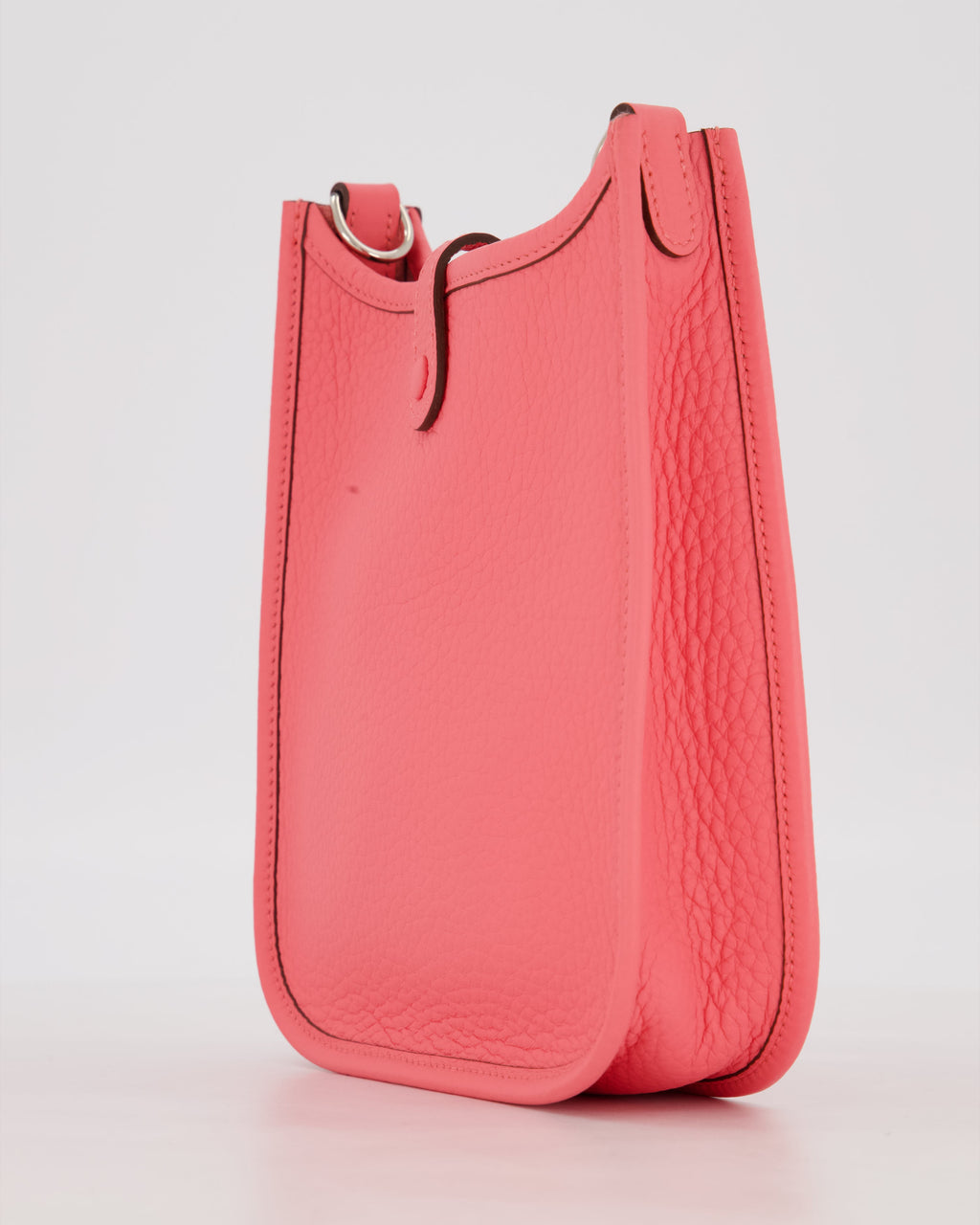 Hermès Mini Evelyne Bag in Rose Mexico Clemence Leather with Palladium Hardware