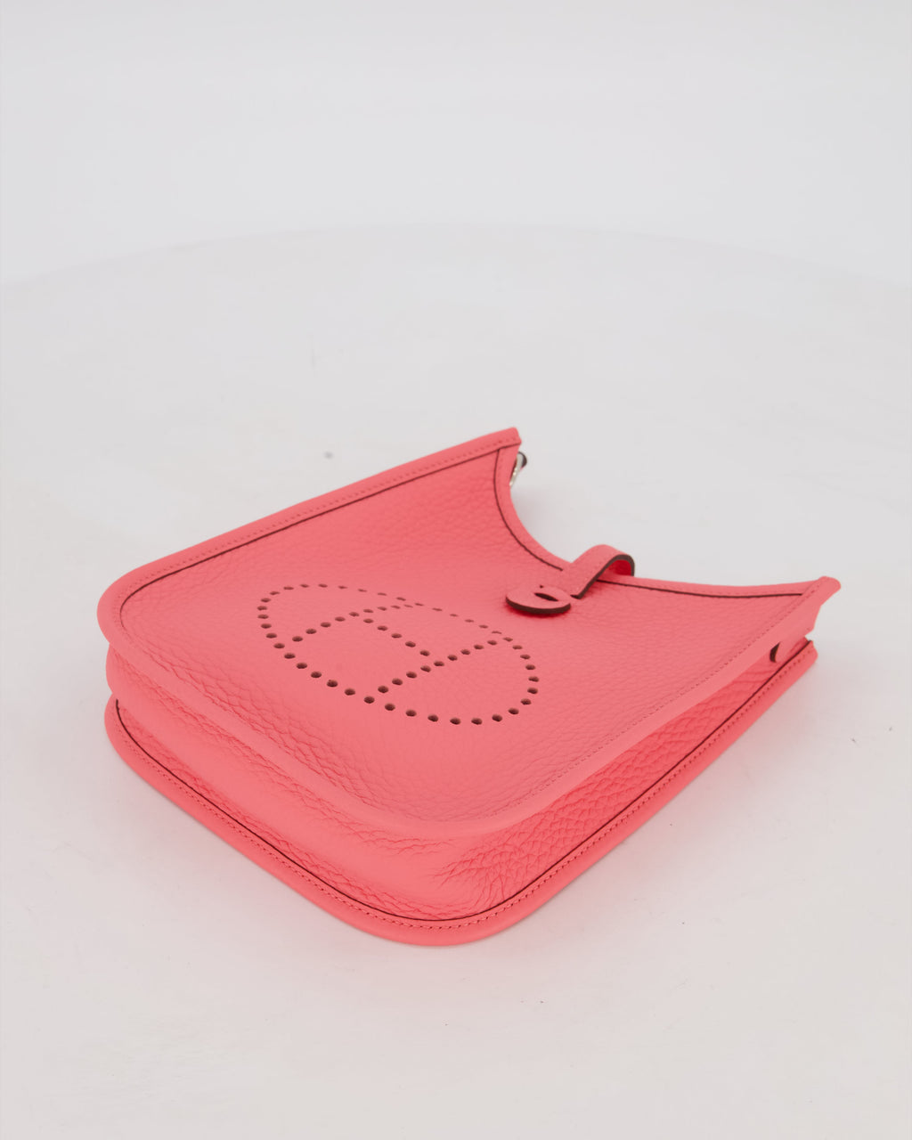 Hermès Mini Evelyne Bag in Rose Mexico Clemence Leather with Palladium Hardware