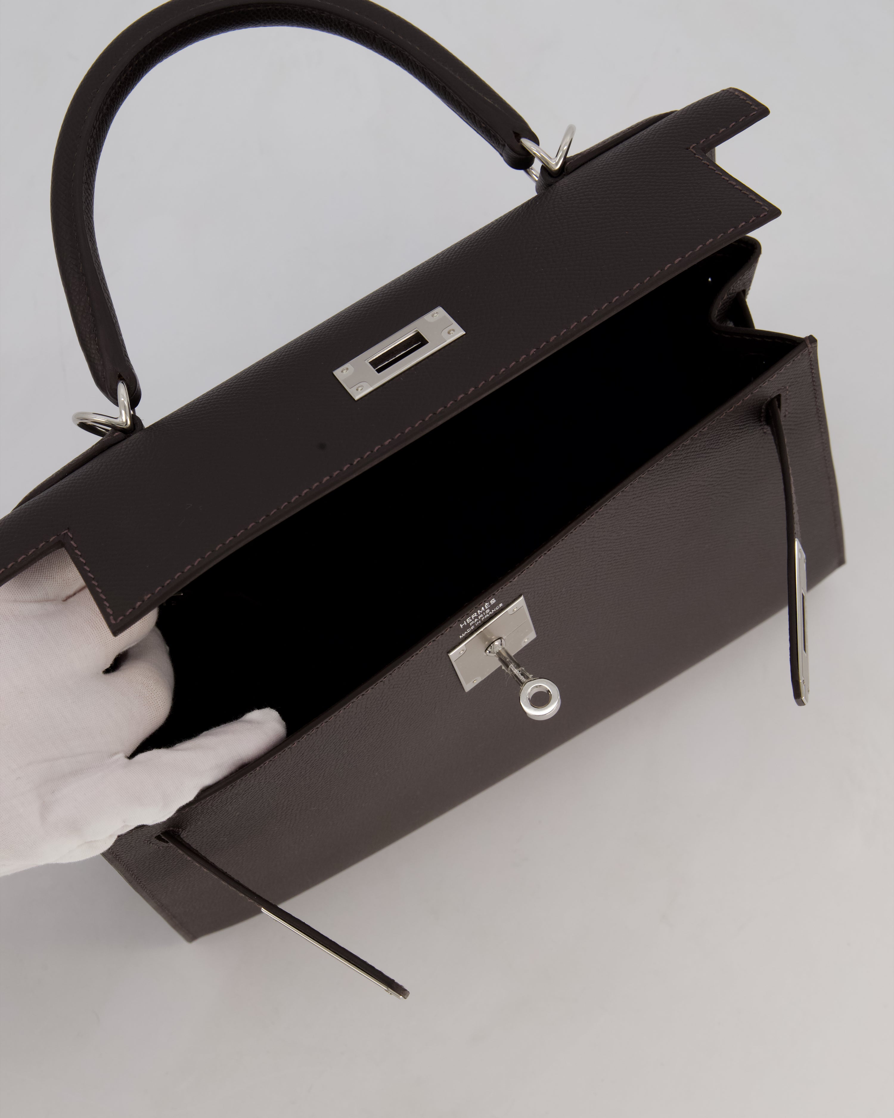 *RARE* Hermès Kelly 28 Sellier Bag in Bai Brun Epsom Leather with Palladium Hardware