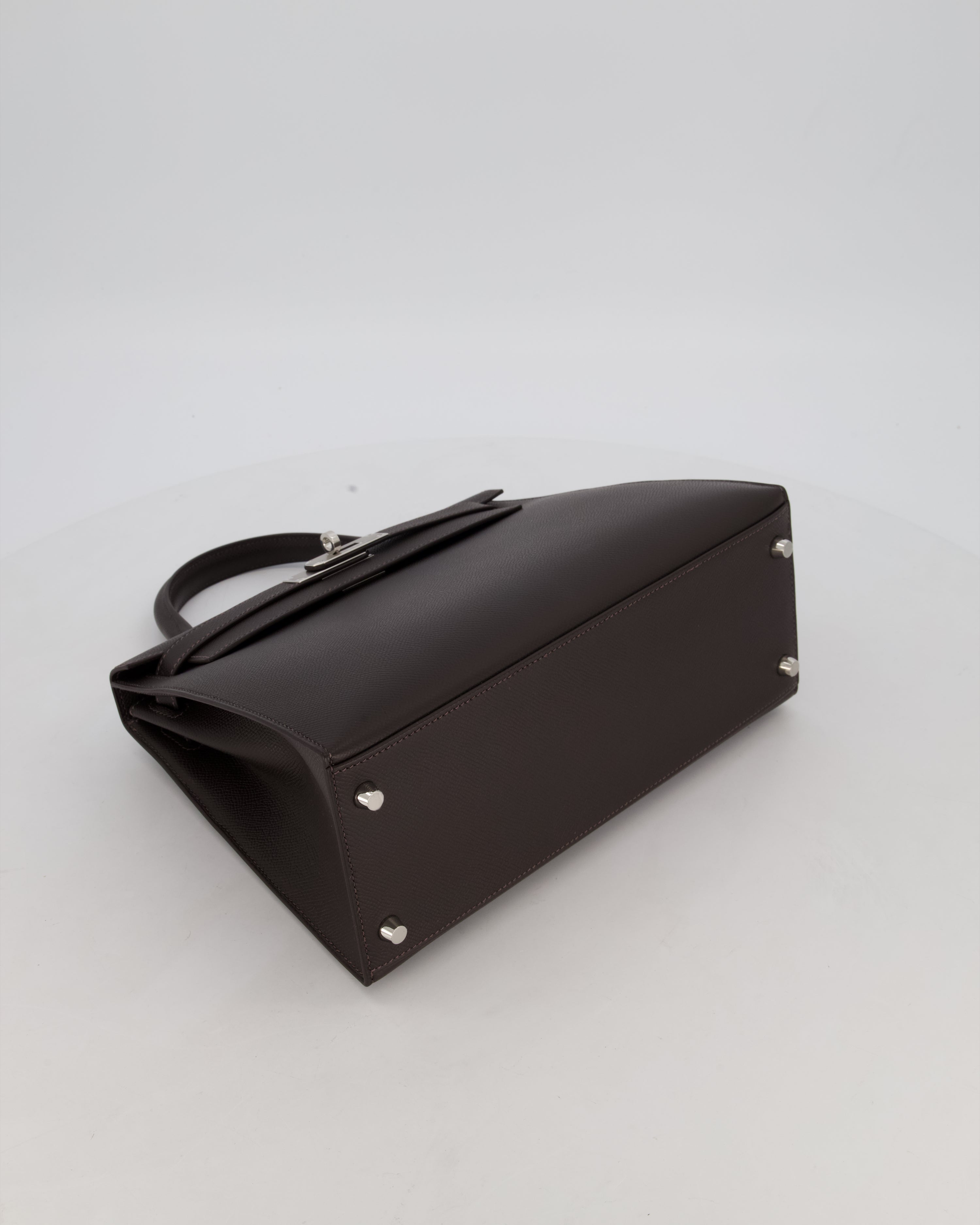 *RARE* Hermès Kelly 28 Sellier Bag in Bai Brun Epsom Leather with Palladium Hardware