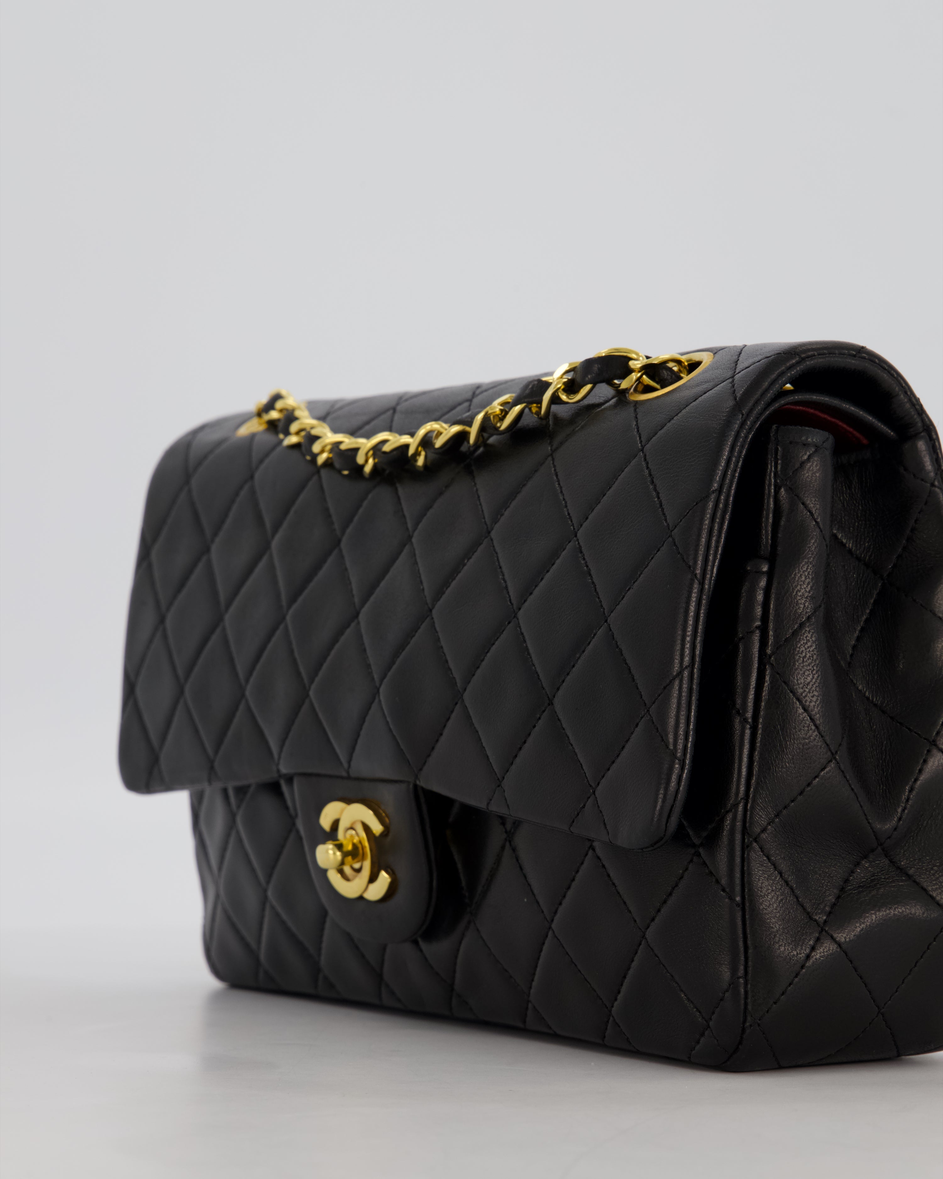 *AMAZING CONDITION* Chanel Black Vintage Medium Classic Double Flap Bag in Lambskin Leather with 24K Gold Hardware
