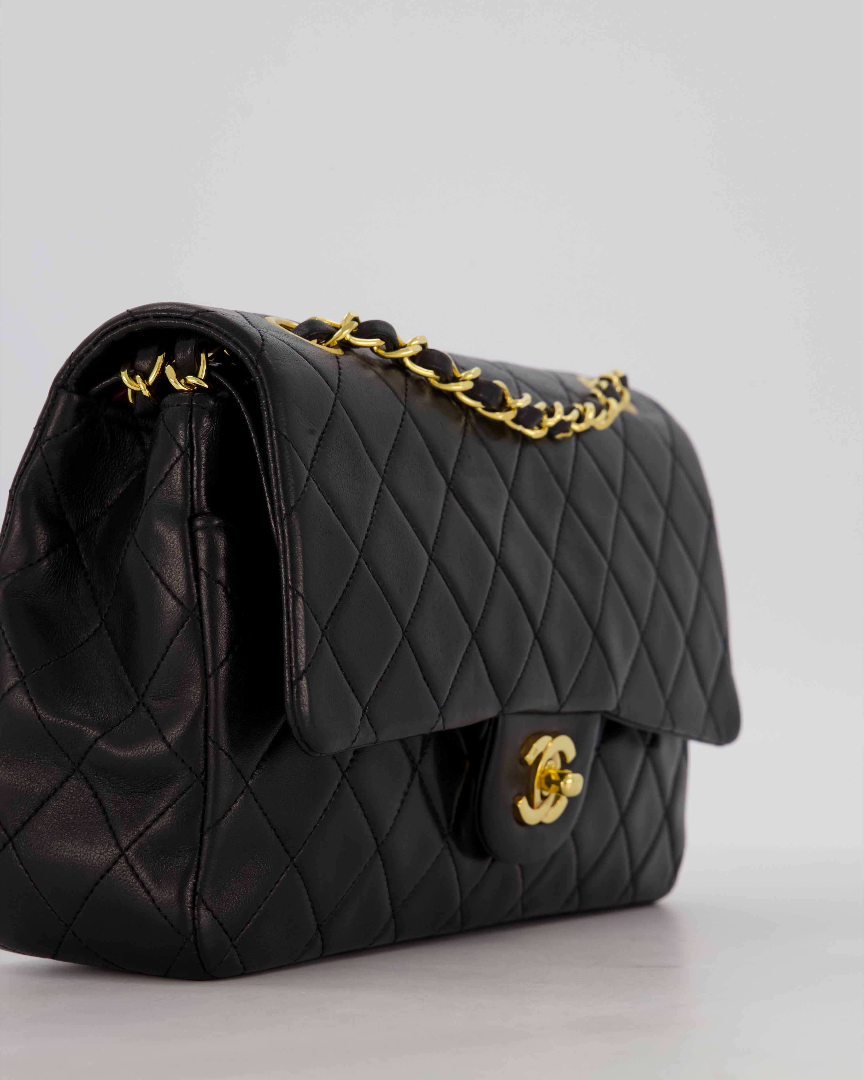 *AMAZING CONDITION* Chanel Black Vintage Medium Classic Double Flap Bag in Lambskin Leather with 24K Gold Hardware