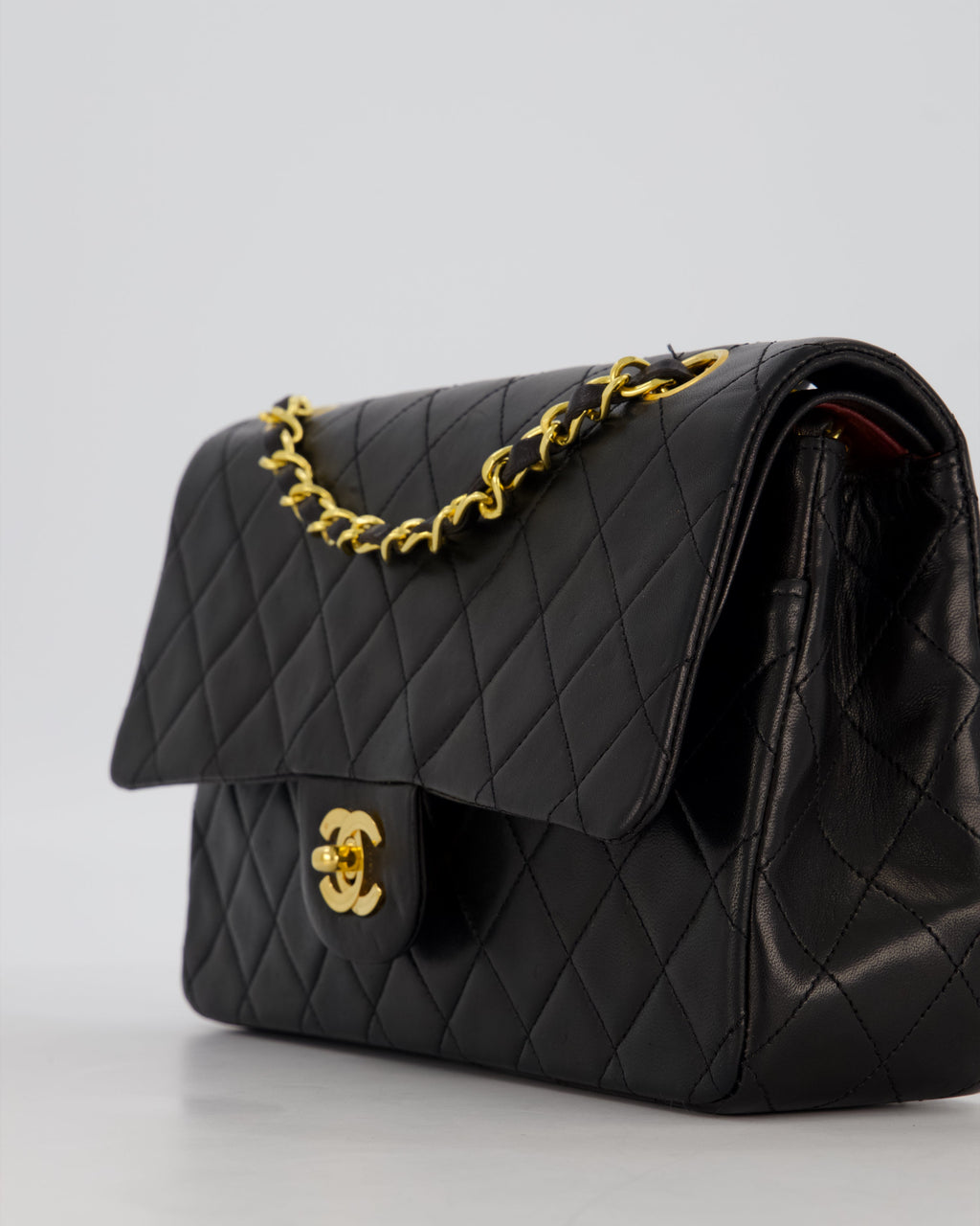 *AMAZING CONDITION* Chanel Black Vintage Medium Classic Double Flap Bag in Lambskin Leather with 24K Gold Hardware