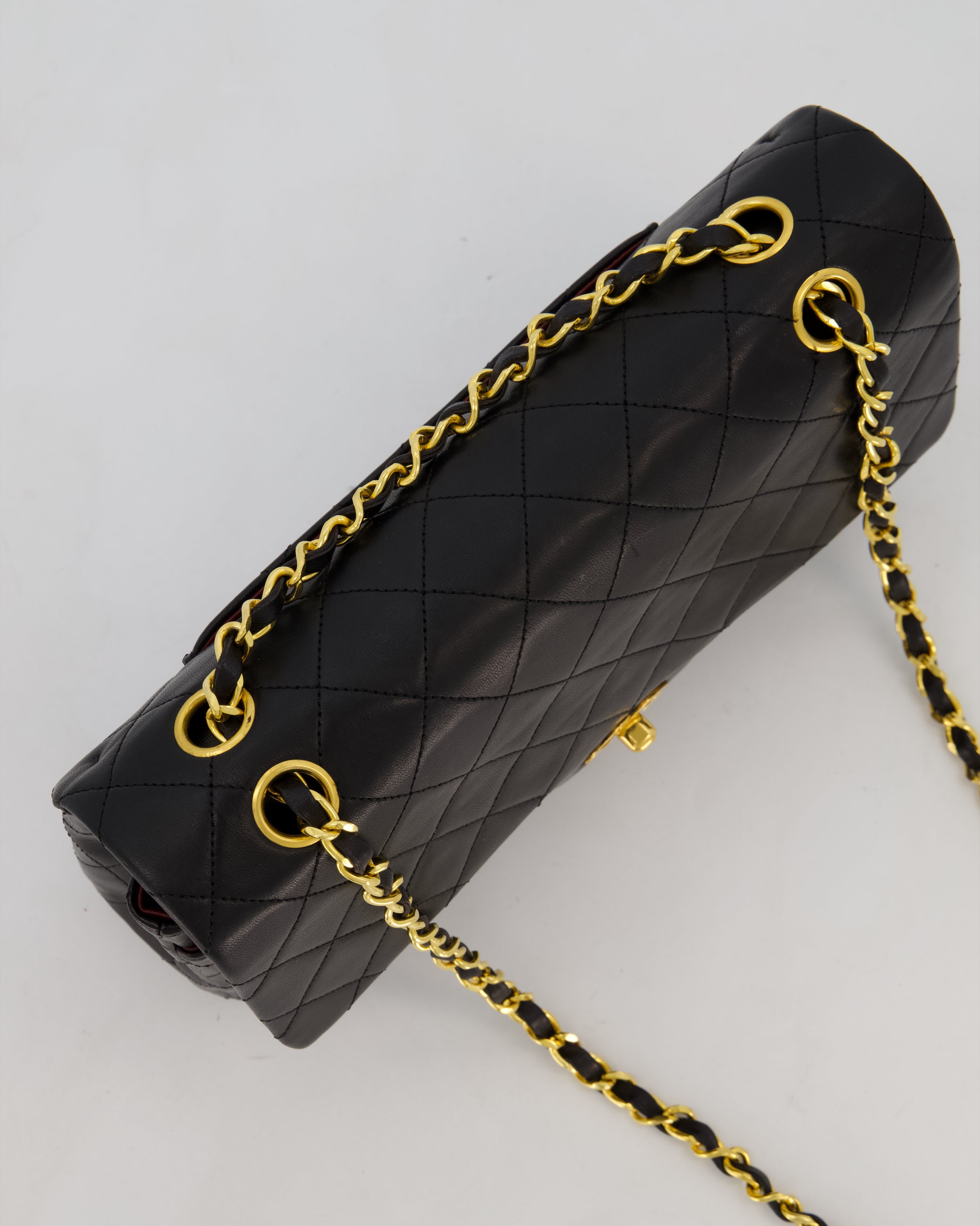 *AMAZING CONDITION* Chanel Black Vintage Medium Classic Double Flap Bag in Lambskin Leather with 24K Gold Hardware