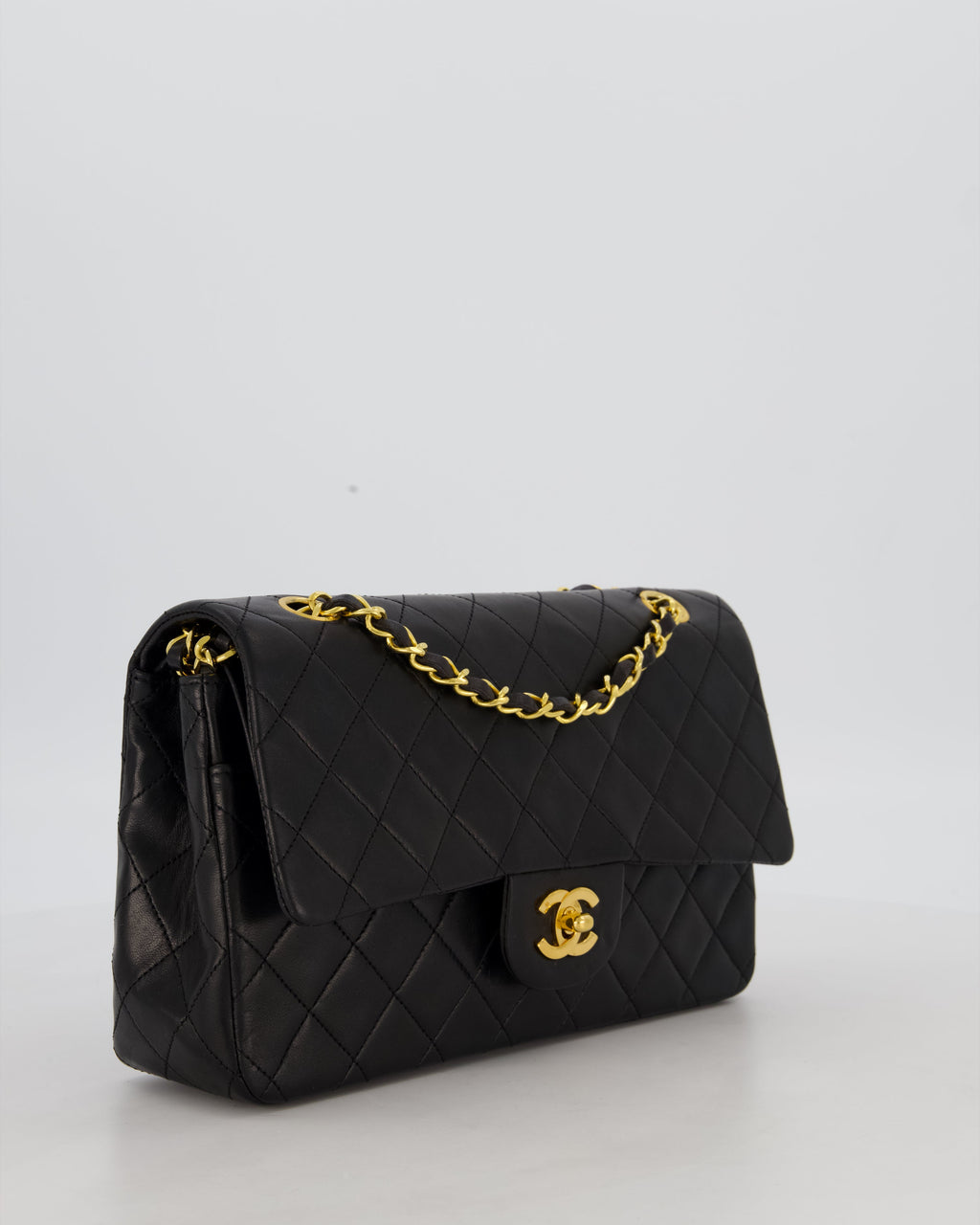 *AMAZING CONDITION* Chanel Black Vintage Medium Classic Double Flap Bag in Lambskin Leather with 24K Gold Hardware