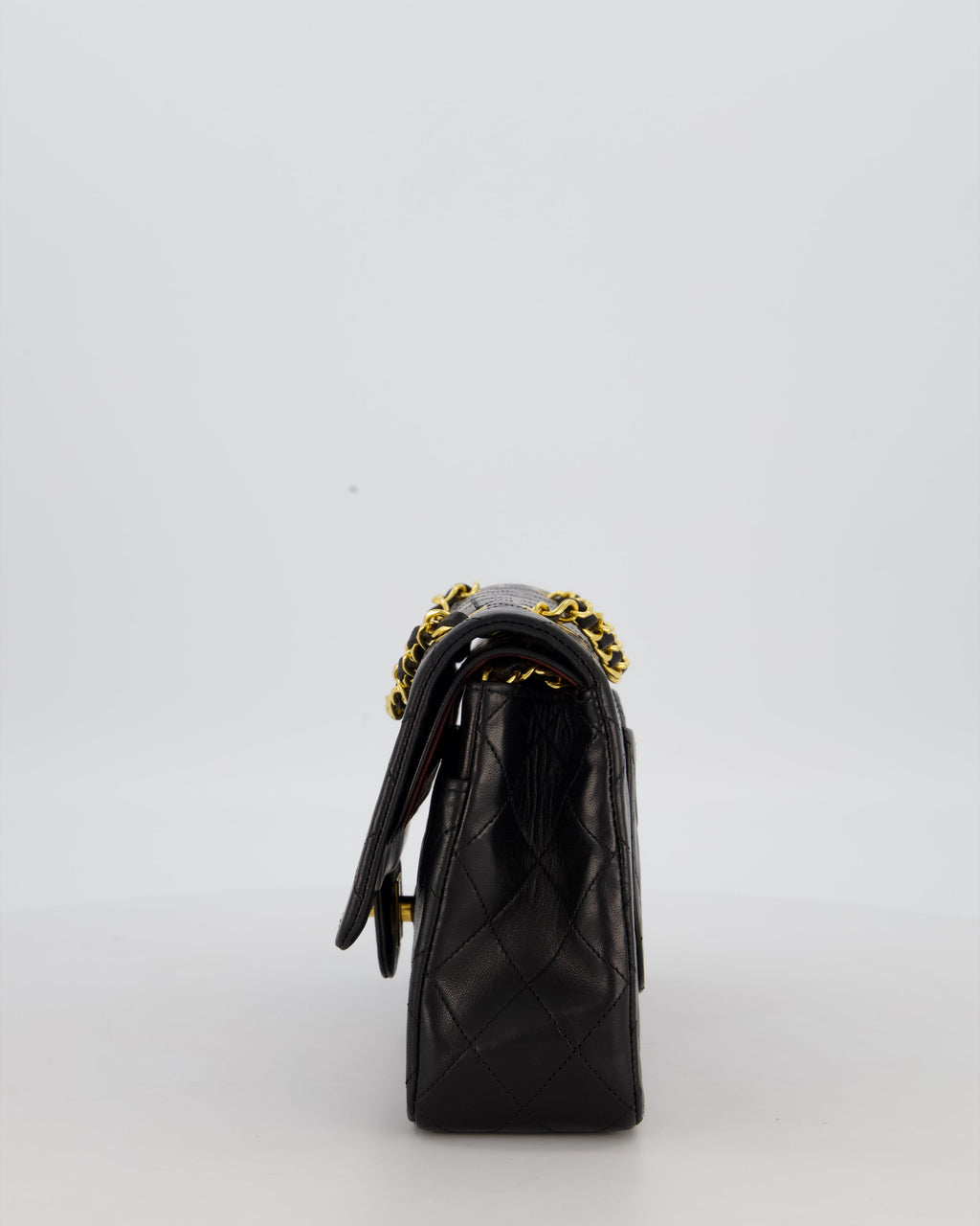 *AMAZING CONDITION* Chanel Black Vintage Medium Classic Double Flap Bag in Lambskin Leather with 24K Gold Hardware