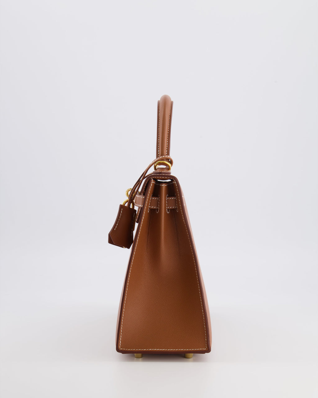 Hermès Kelly 25 II Sellier Bag in Gold Veau Madame Leather with Gold Hardware
