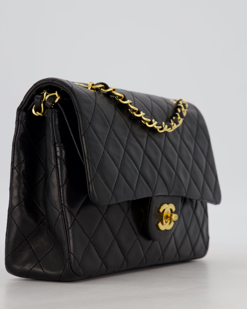 *AMAZING CONDITION* Chanel Black Vintage Medium Classic Double Flap Bag in Lambskin Leather with 24K Gold Hardware