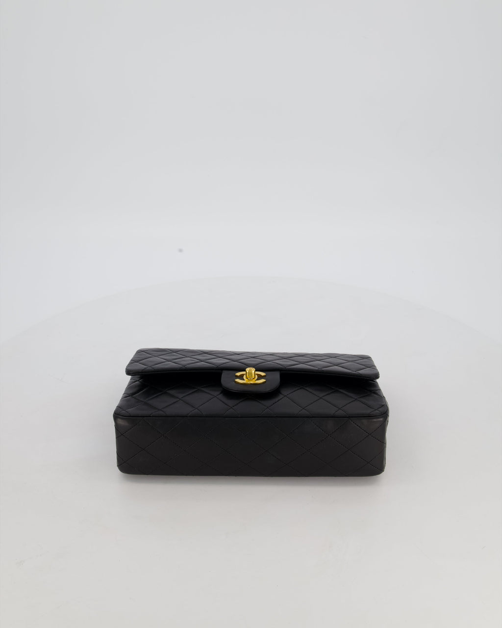 *AMAZING CONDITION* Chanel Black Vintage Medium Classic Double Flap Bag in Lambskin Leather with 24K Gold Hardware