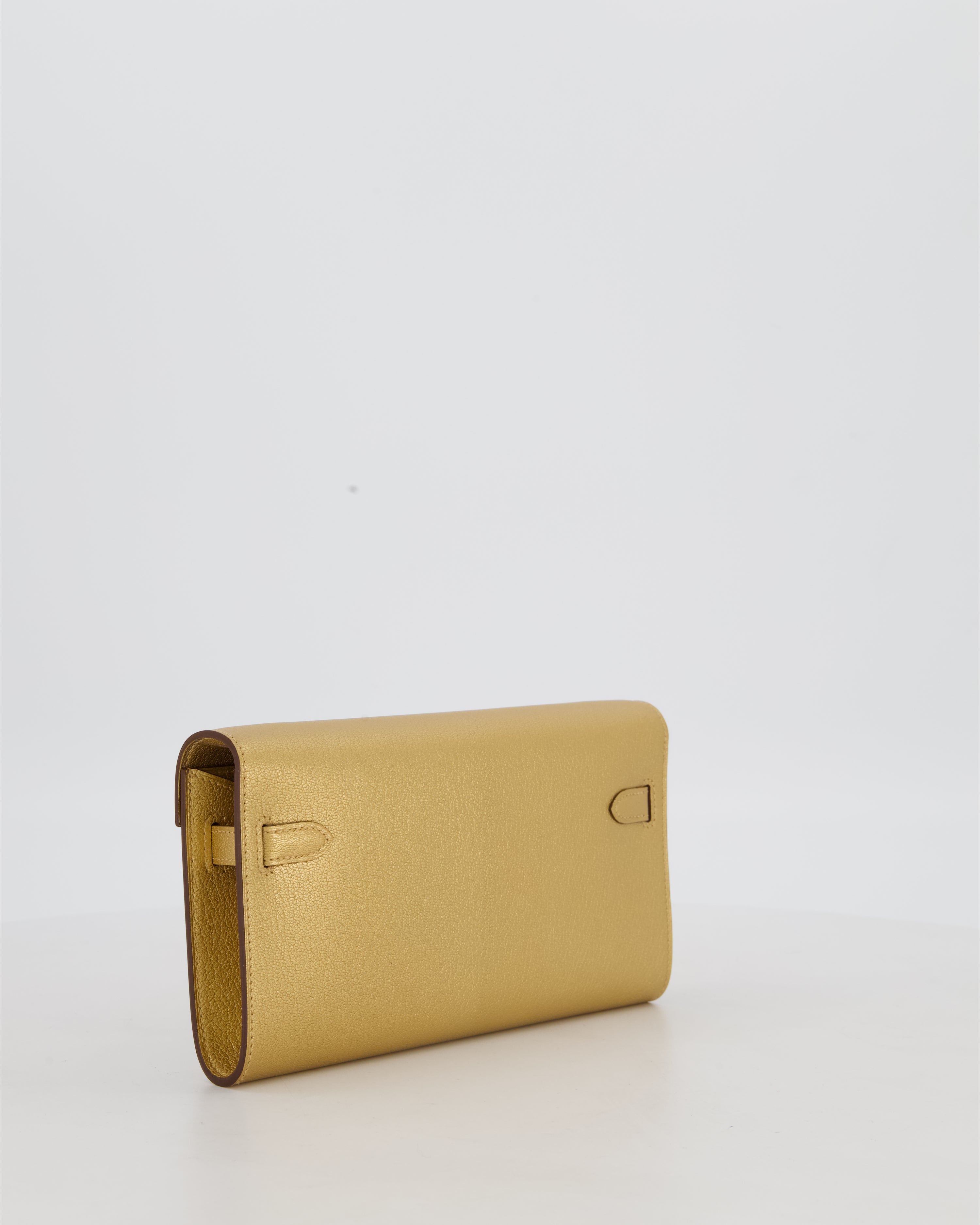 Hermès Kelly To Go Bag in Doré Chevre Chamkila Leather with Gold Hardware