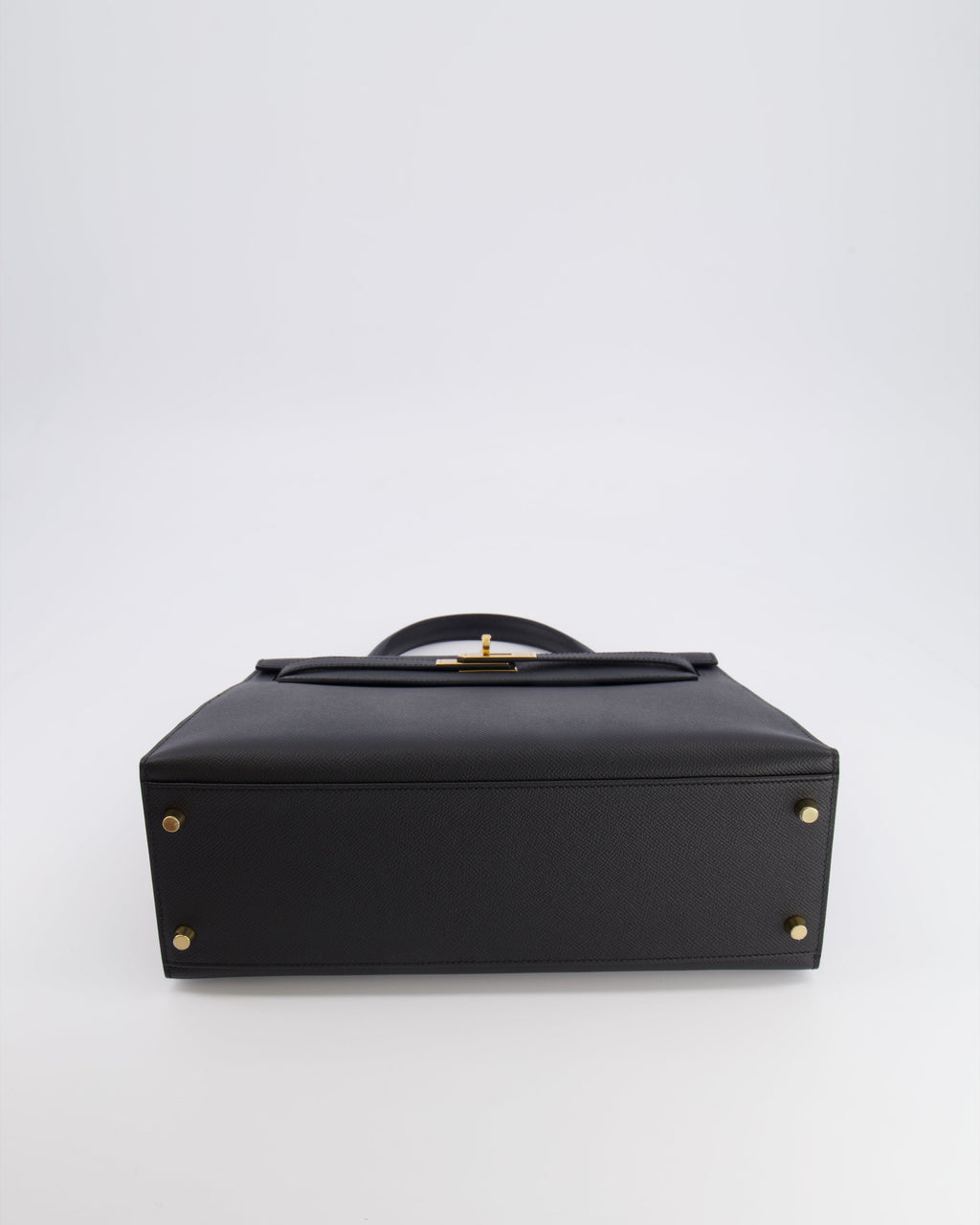 Hermès Kelly 32 Sellier Bag in Noir Epsom Leather with Gold Hardware