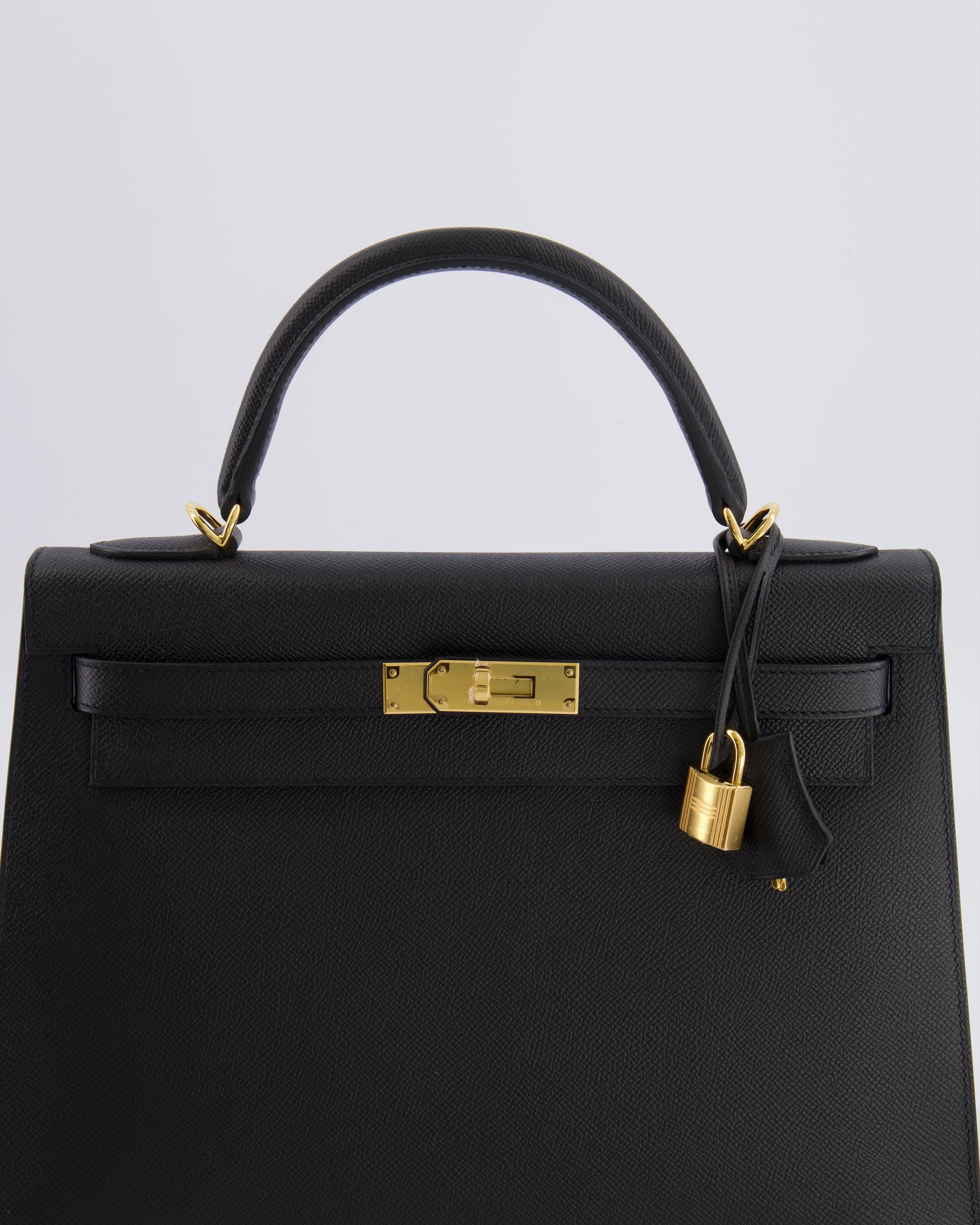 Hermès Kelly 32 Sellier Bag in Noir Epsom Leather with Gold Hardware