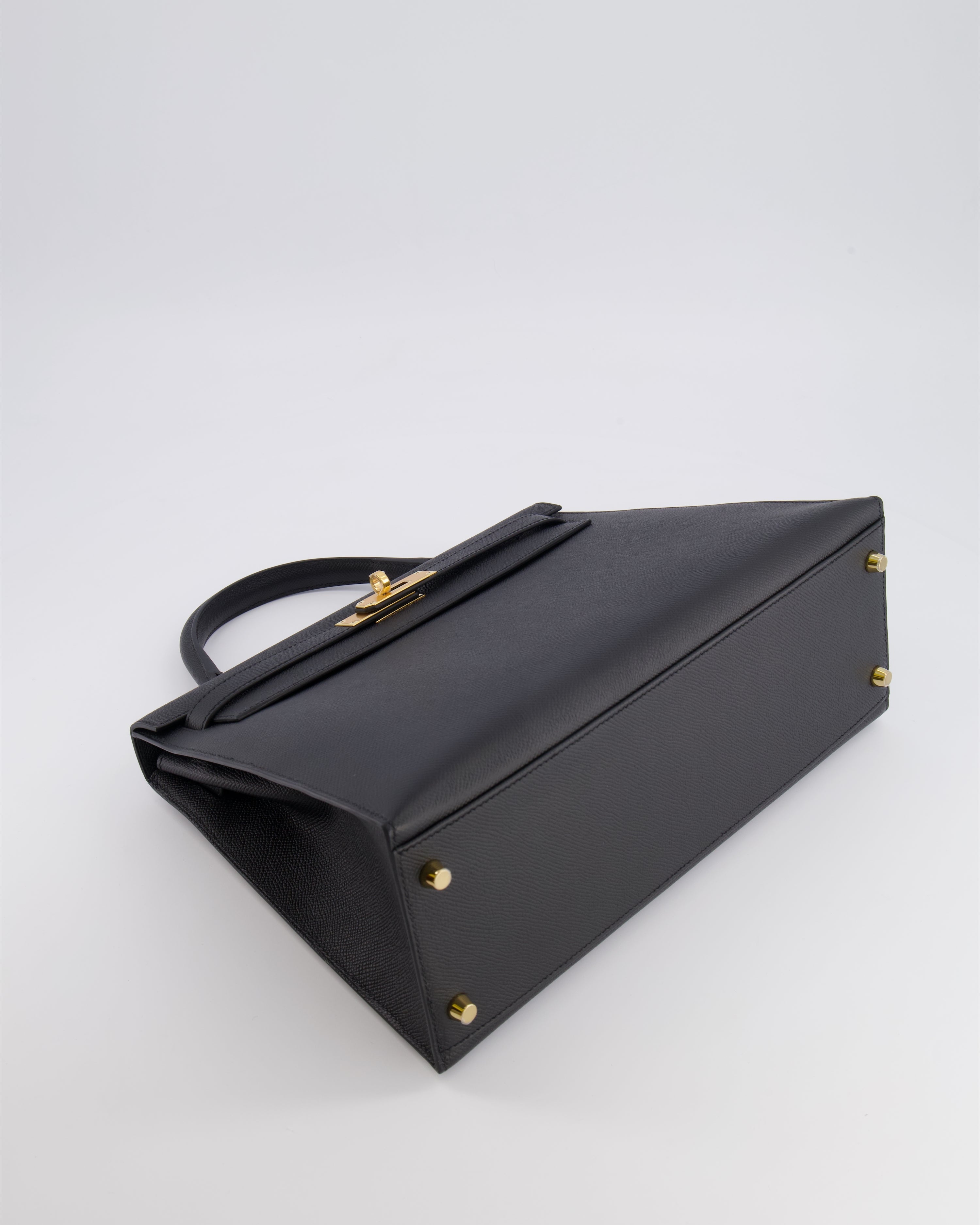 Hermès Kelly 32 Sellier Bag in Noir Epsom Leather with Gold Hardware