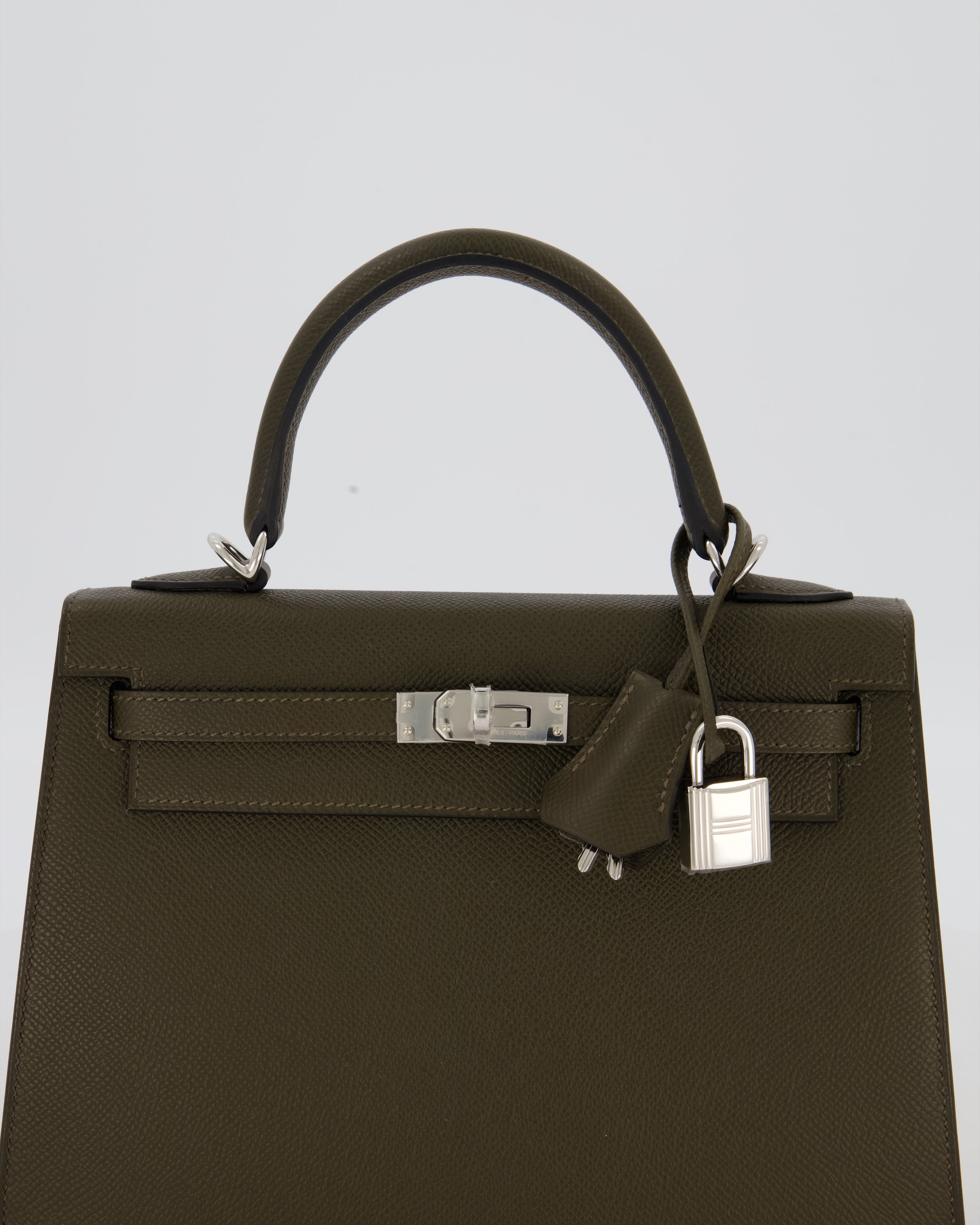*NEW COLOUR* Hermès Kelly 25 Sellier Bag in Vert Loden Epsom Leather with Palladium Hardware