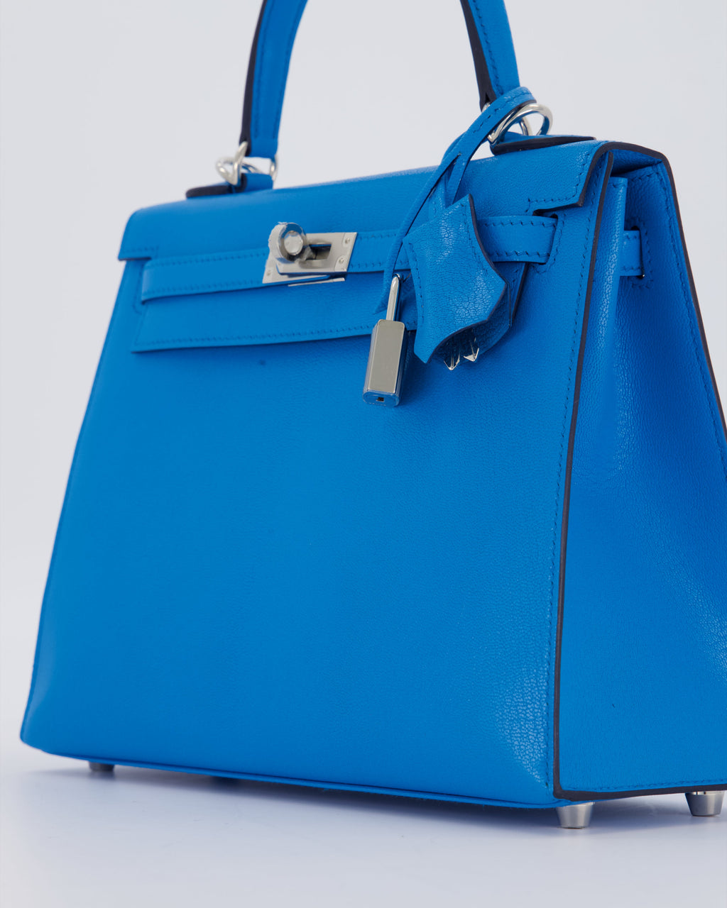 Hermès Kelly 25 Sellier Bag in Blue Frida Chévre Chamkila Leather with Palladium Hardware