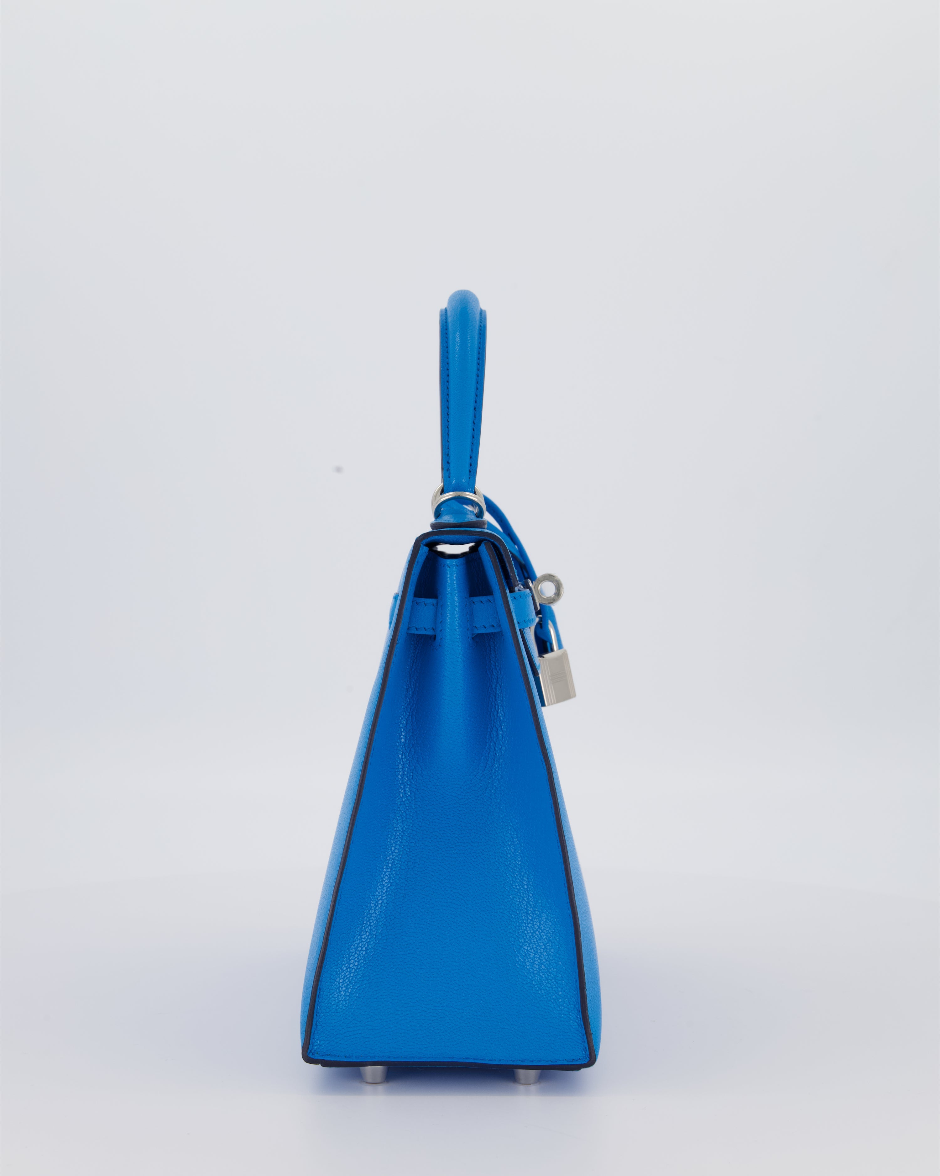 Hermès Kelly 25 Sellier Bag in Blue Frida Chévre Chamkila Leather with Palladium Hardware