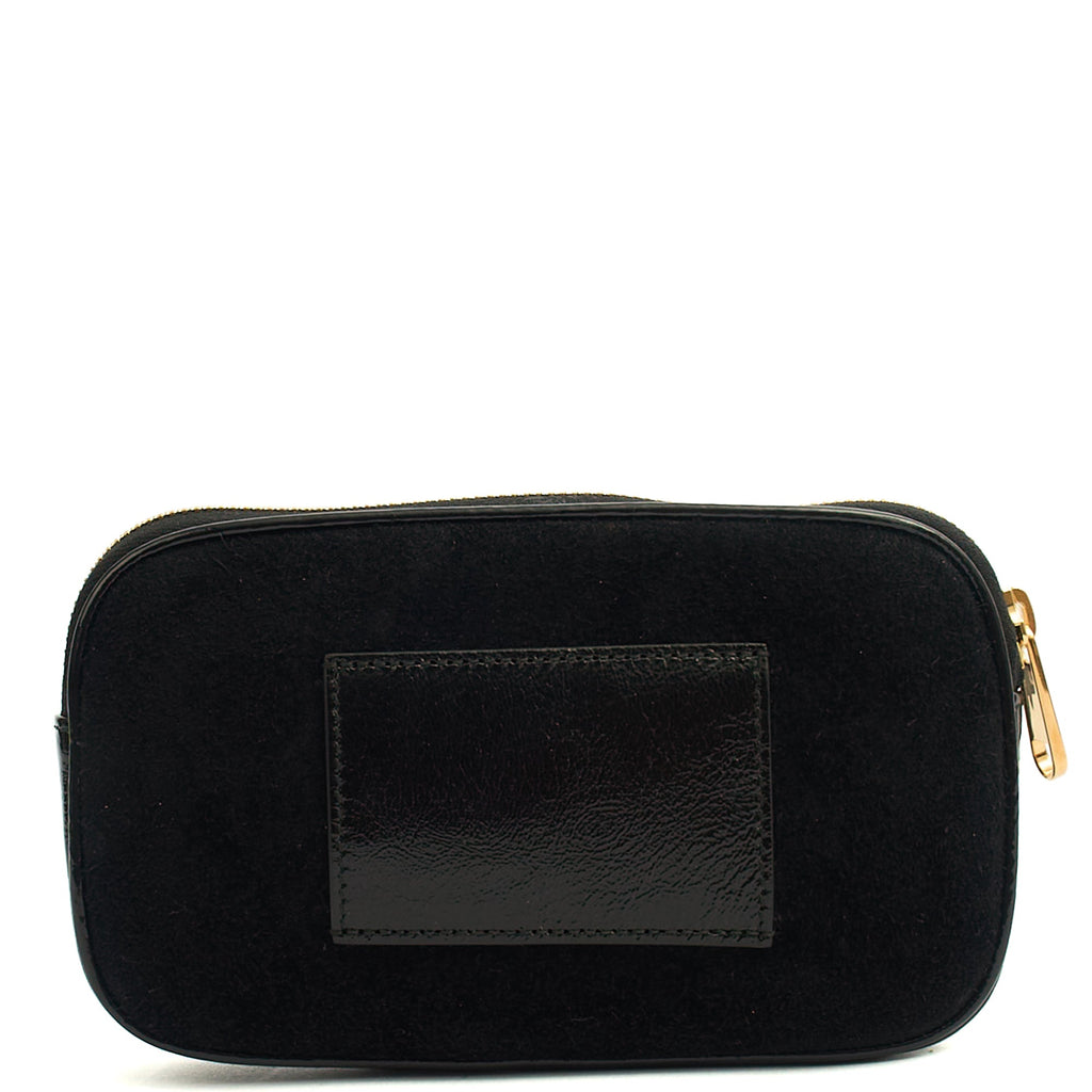 Gucci Clutch Clutch in Black, Suede