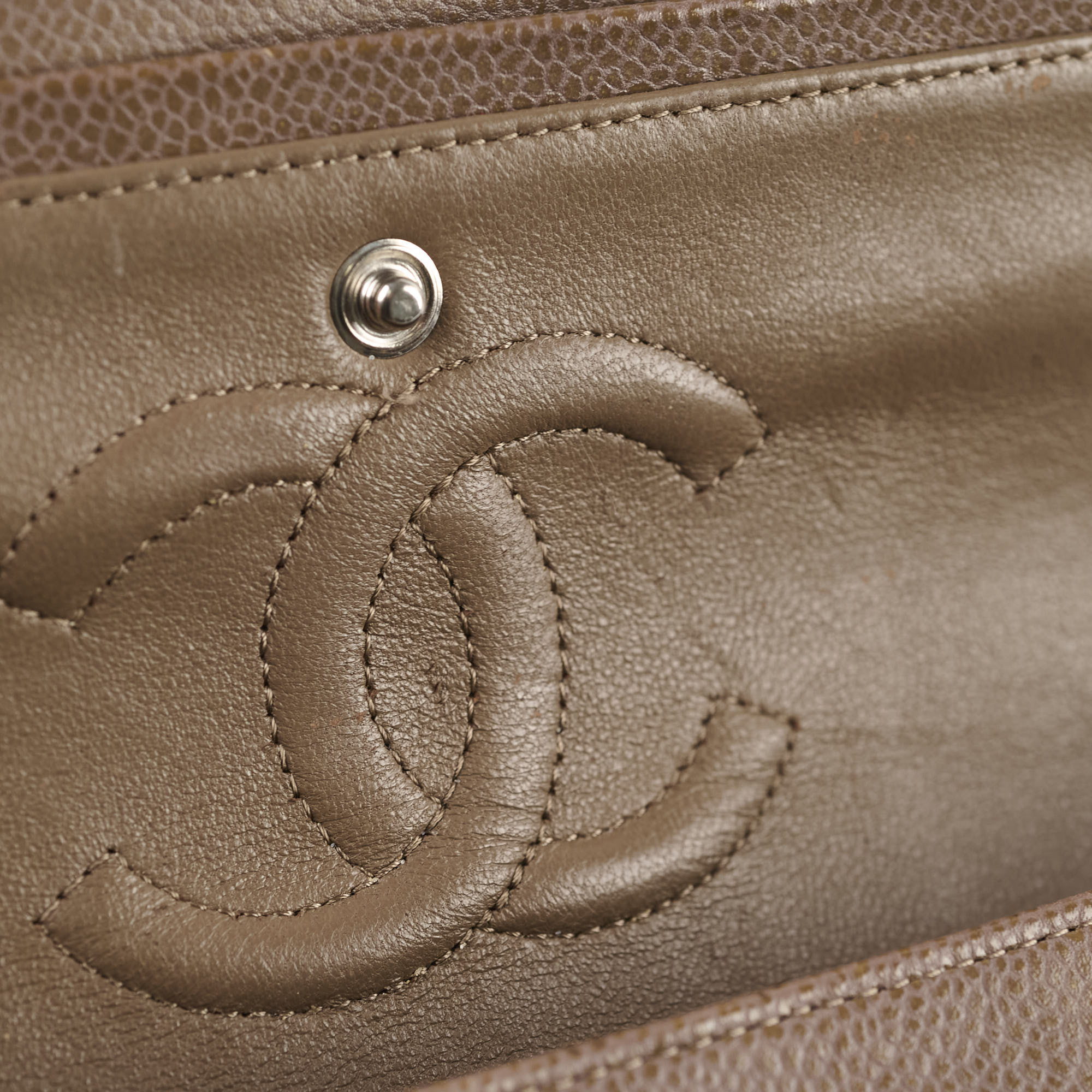 Chanel Medium Classic Flap Taupe Grey Caviar SHW (14 series)