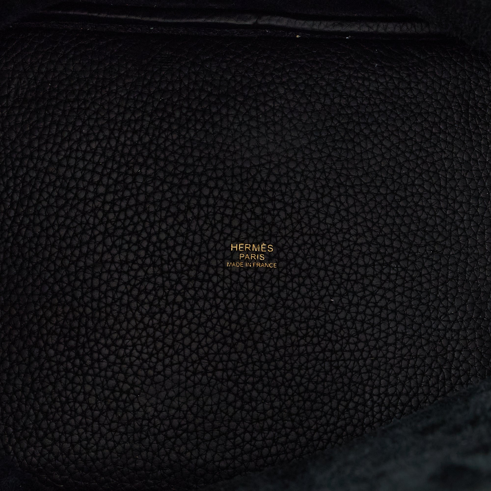 Hermes Tote Picotin 22 in Black, Clemence Leather