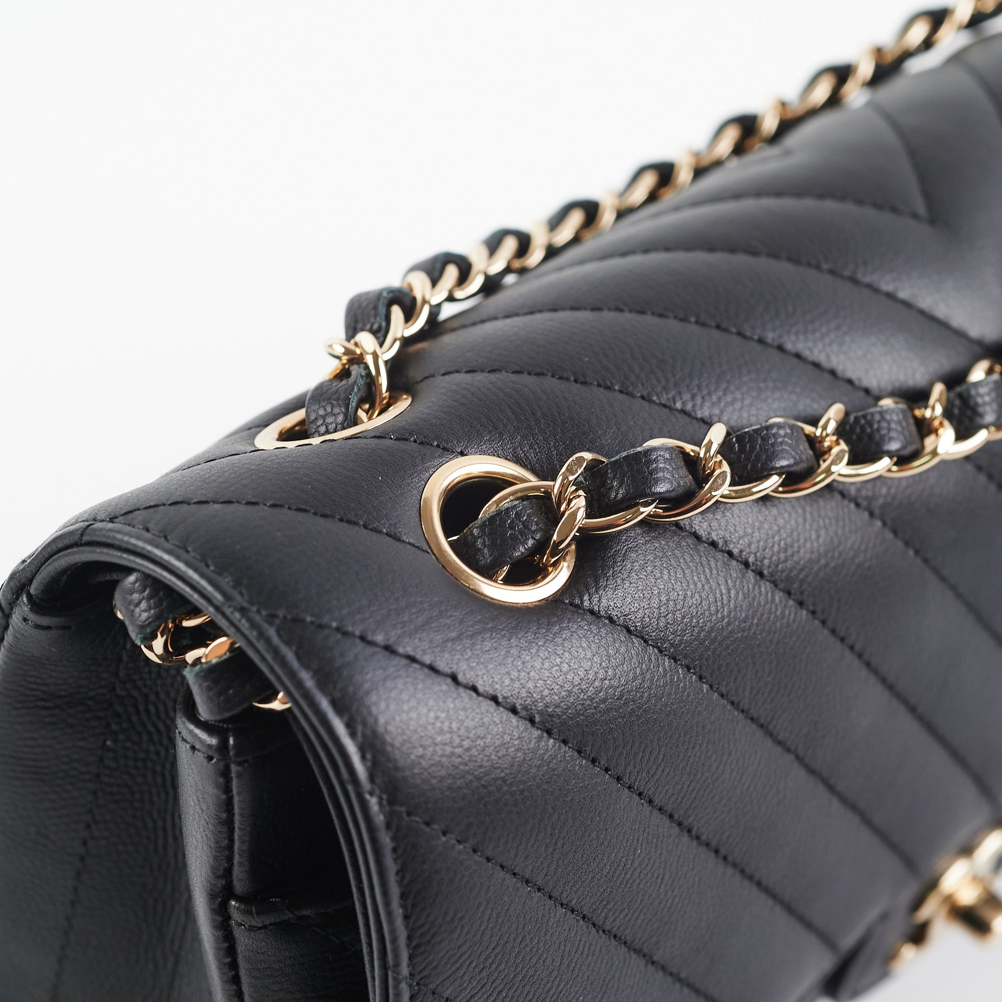 Chanel Medium Classic Flap Chevron