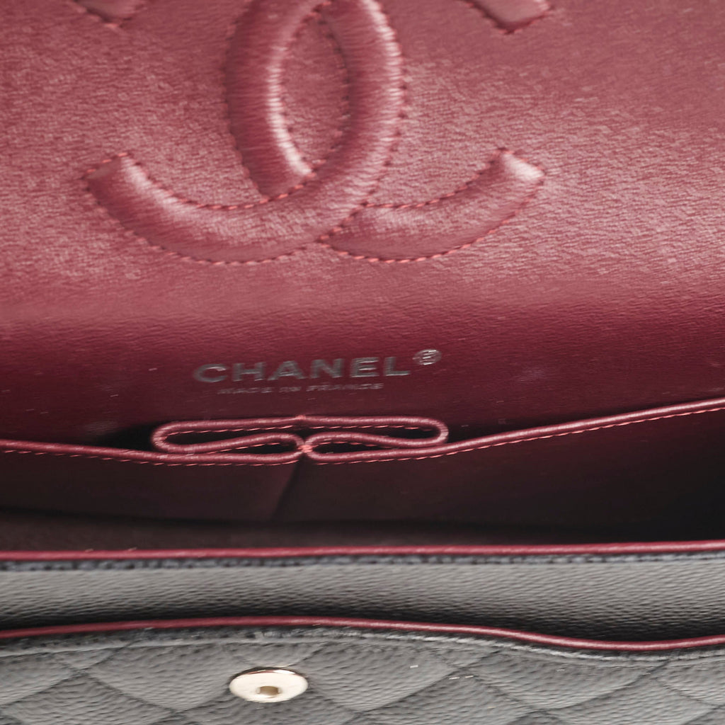Chanel M/L Classic Flap Caviar Black