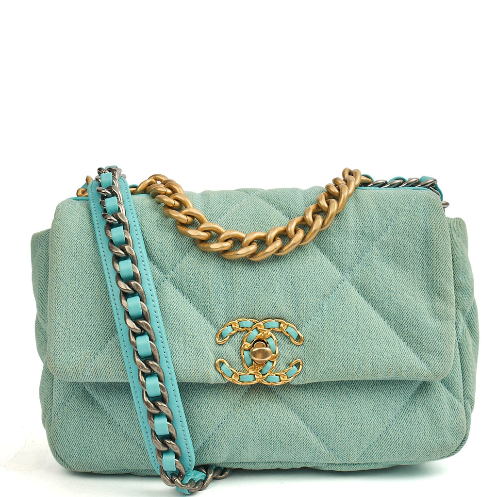Chanel Cross Body Chanel 19 in Blue, Canvas