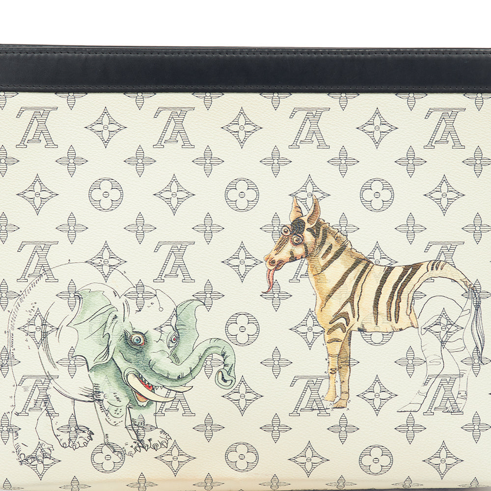 Louis Vuitton Savane Pochette Voyage MM in Multi, Leather