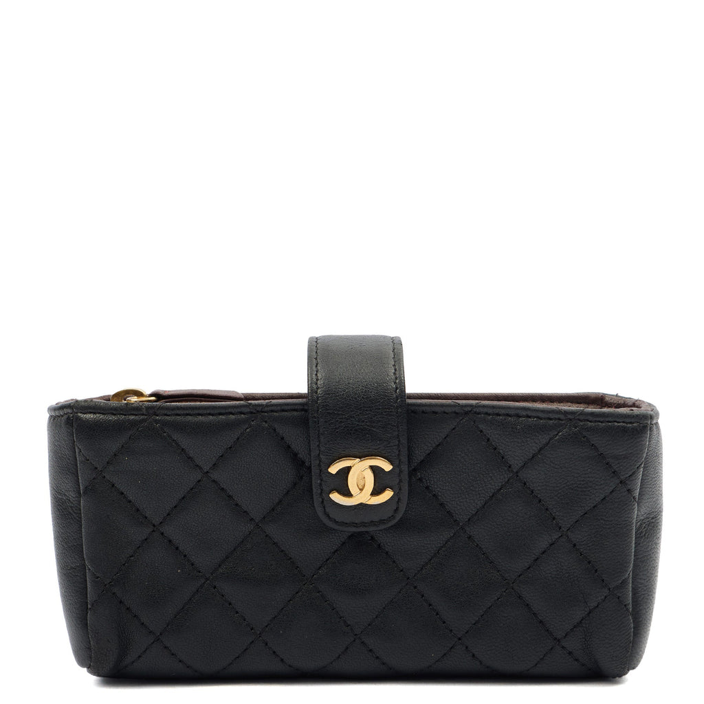 Chanel Purse Quilted CC holder in Black, Lambskin Leather