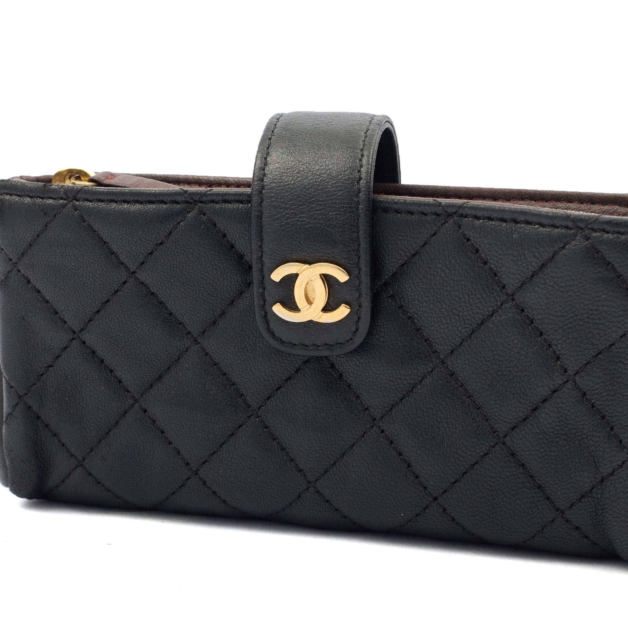 Chanel Purse Quilted CC holder in Black, Lambskin Leather