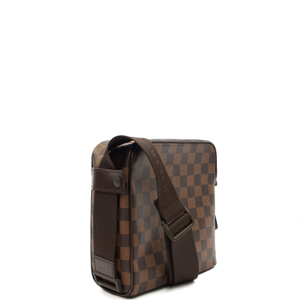 Louis Vuitton Cross Body Olaf in Damier, Canvas