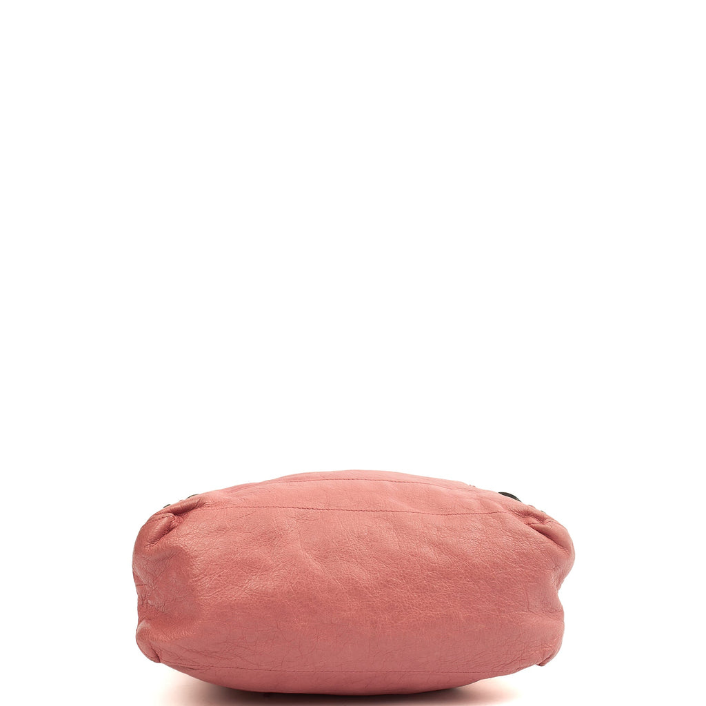 Balenciaga Shoulder Bag Classic Day Hobo in Pink, Leather