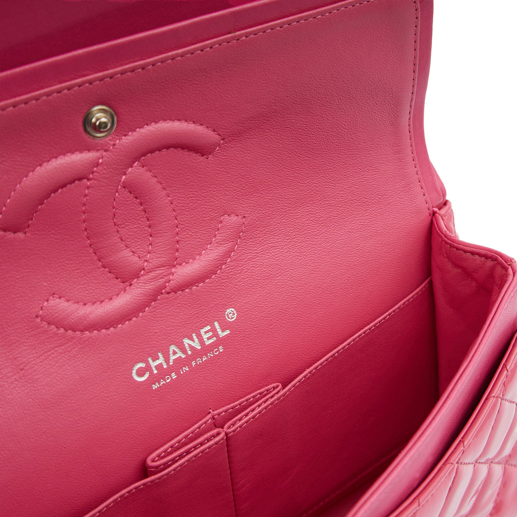 Chanel Shoulder Bag Classic Double Flap - Medium in Pink, Patent Leather