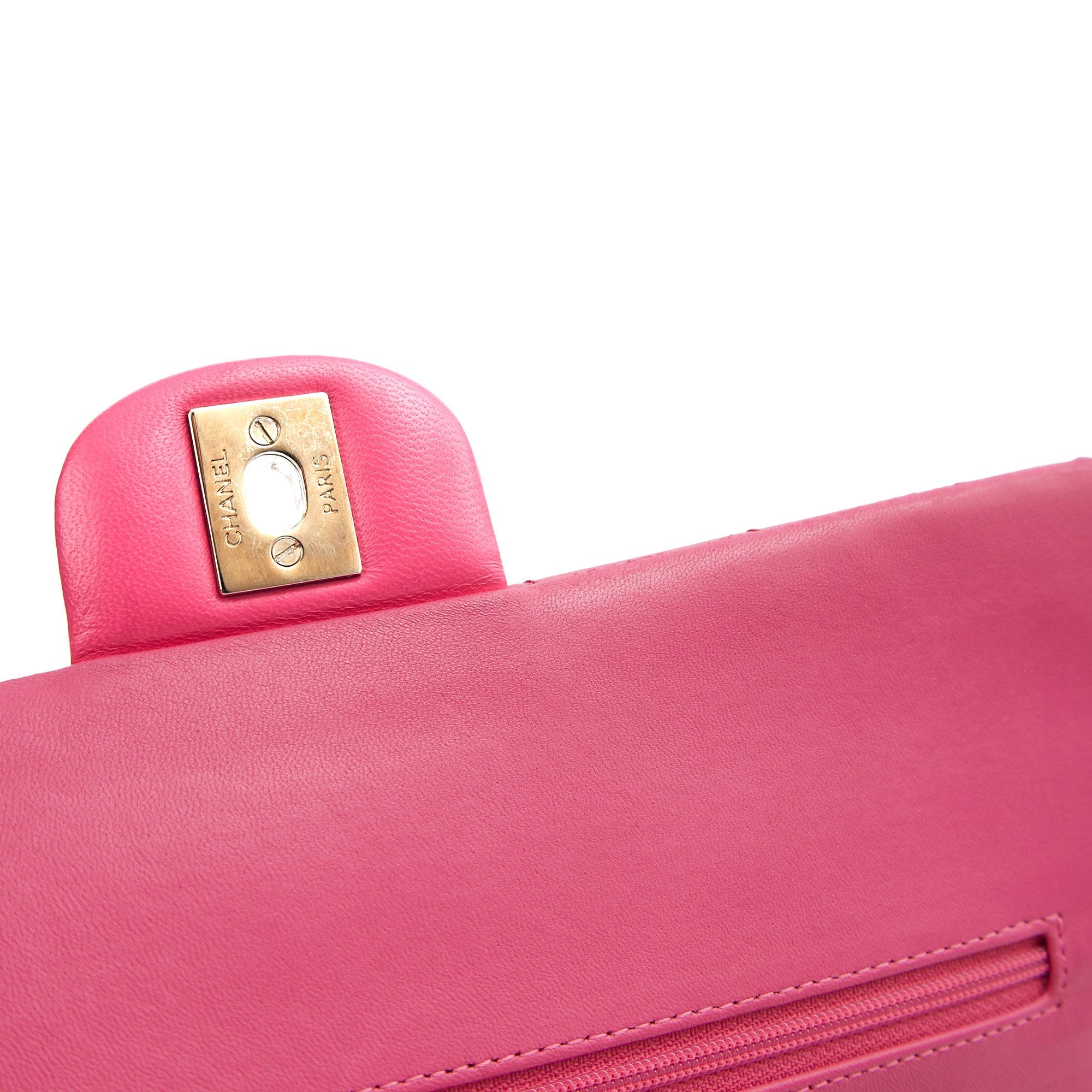 Chanel Shoulder Bag Classic Double Flap - Medium in Pink, Patent Leather