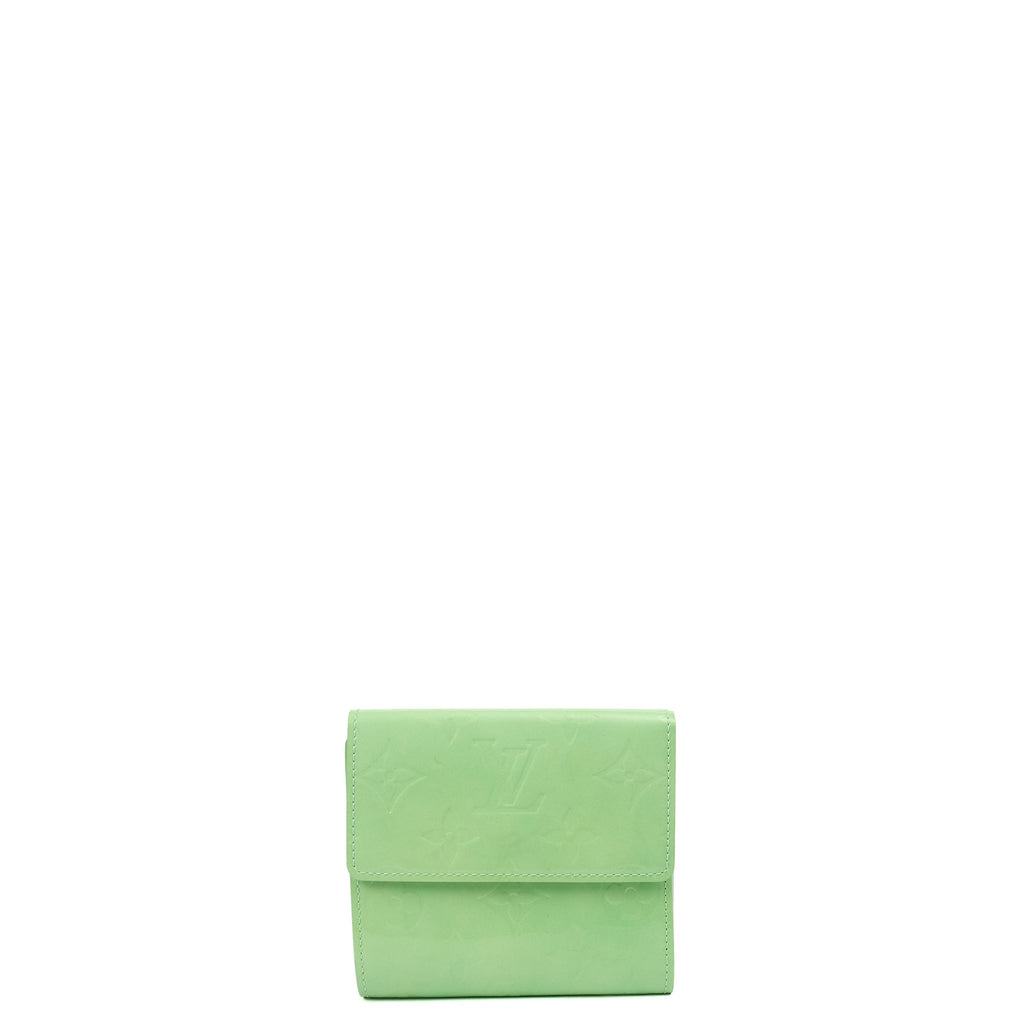 Louis Vuitton Wallet Wallet in Green, Patent Leather