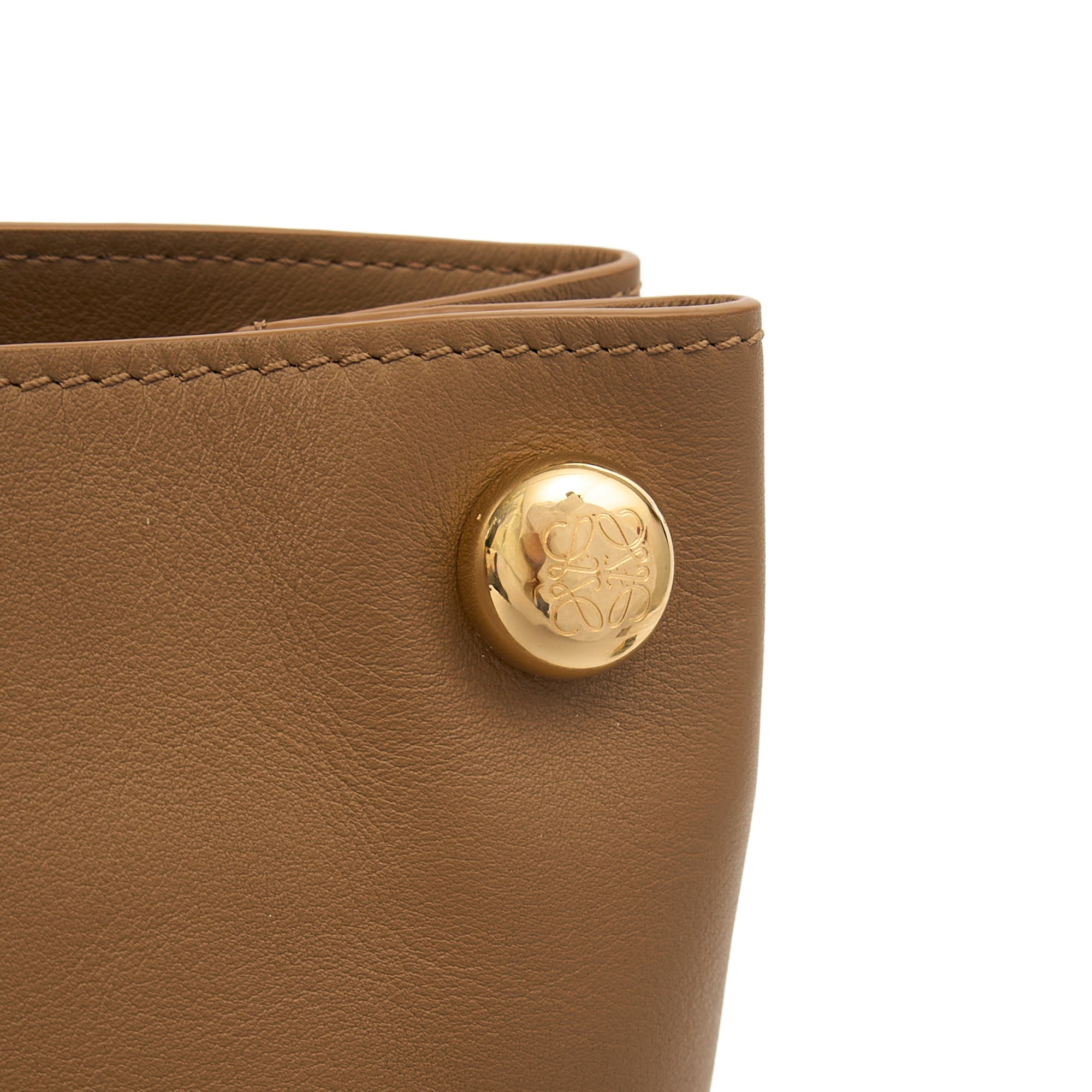 Loewe Cross Body T Pouch in Brown, Leather
