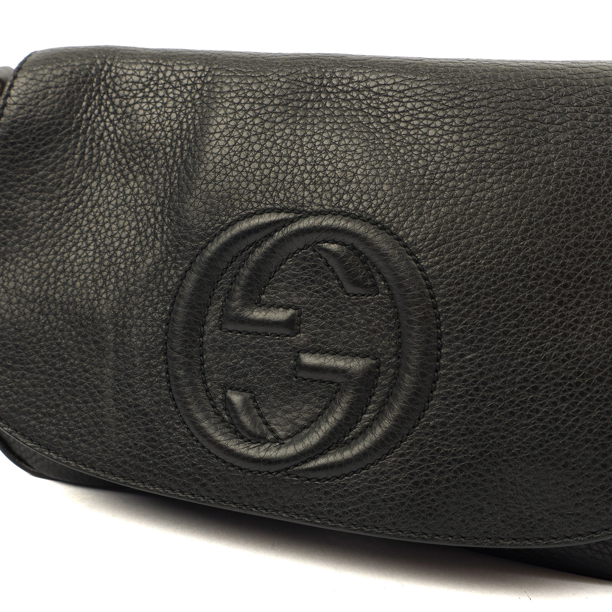 Gucci Cross Body Soho Chain Shoulder Bag in Black, Leather