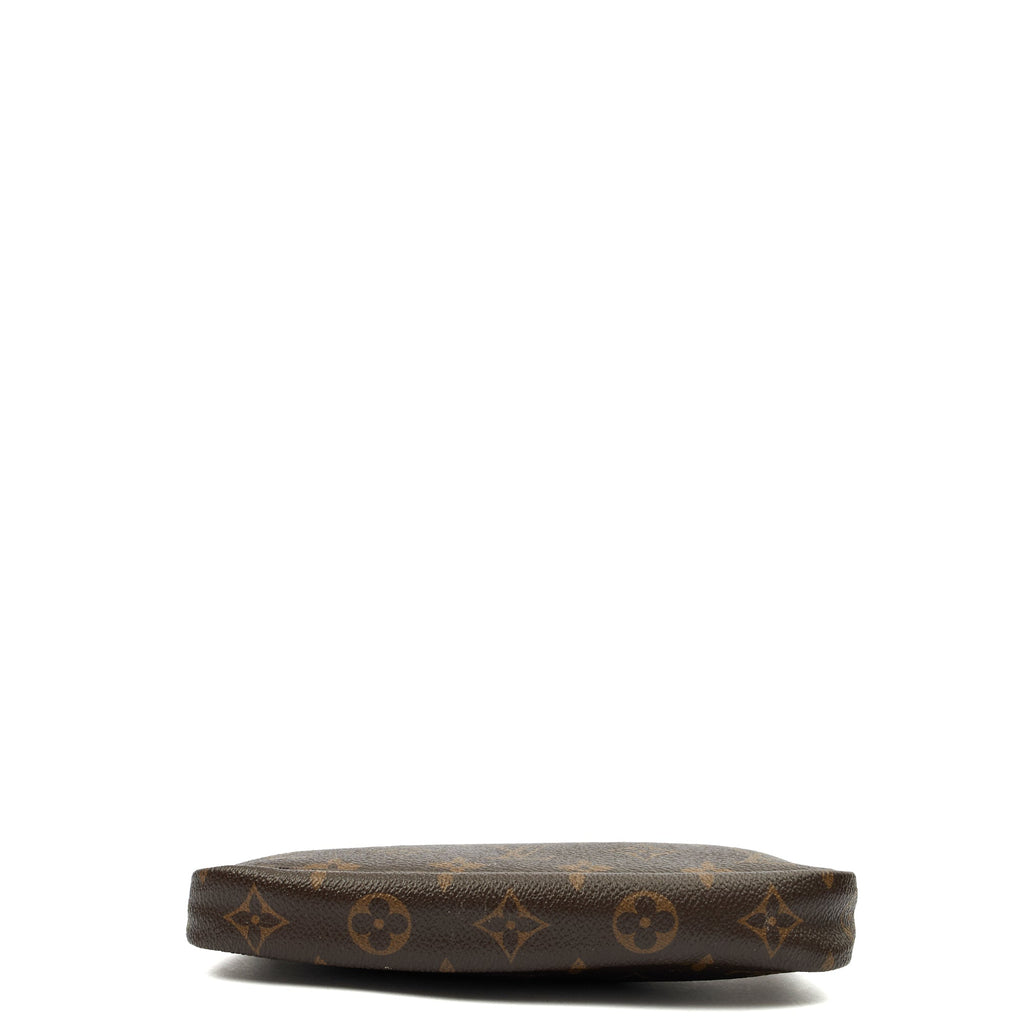 Louis Vuitton Shoulder Bag Pochette Accessoires in Monogram, Canvas