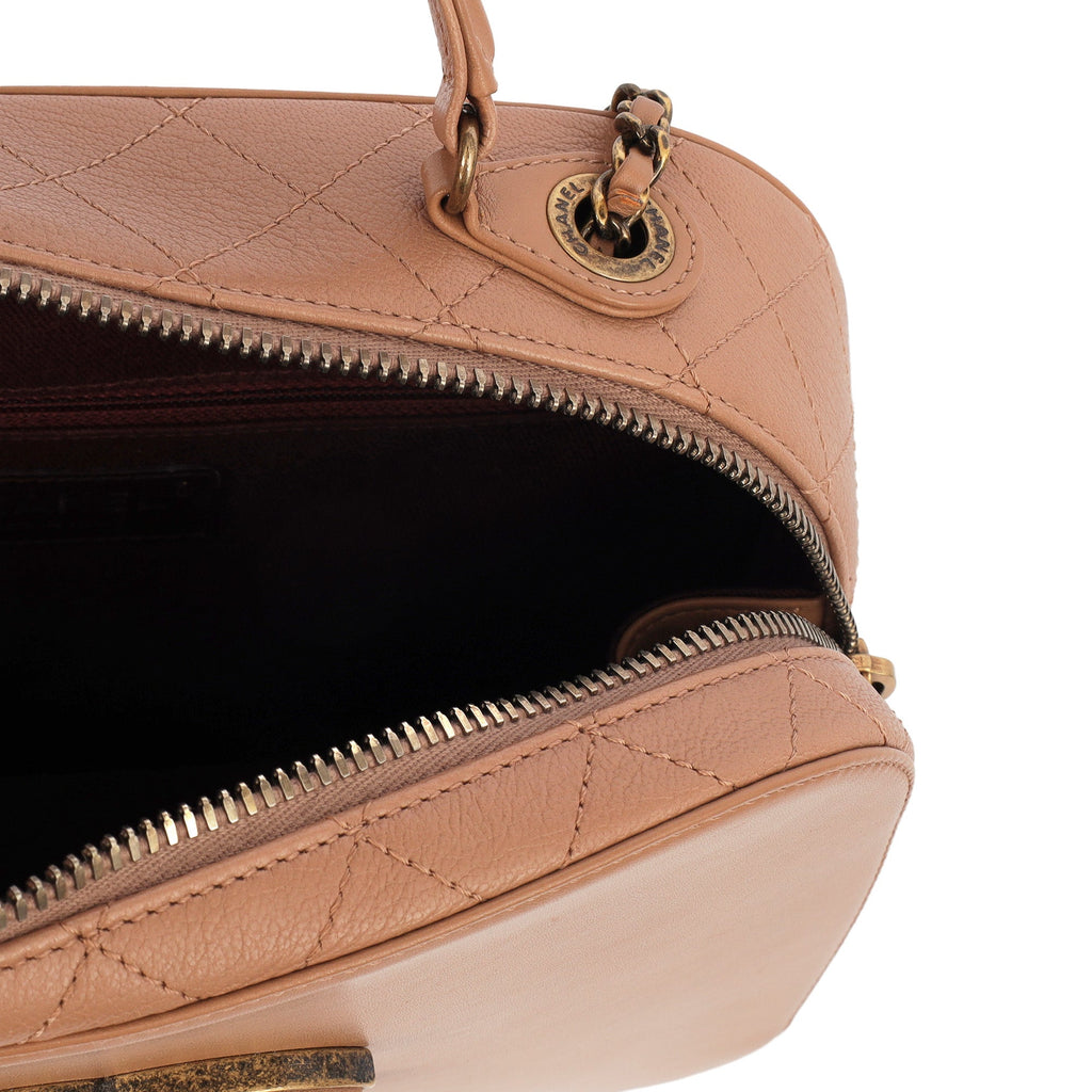 Chanel Cross Body Vanity Case in Brown, Leather