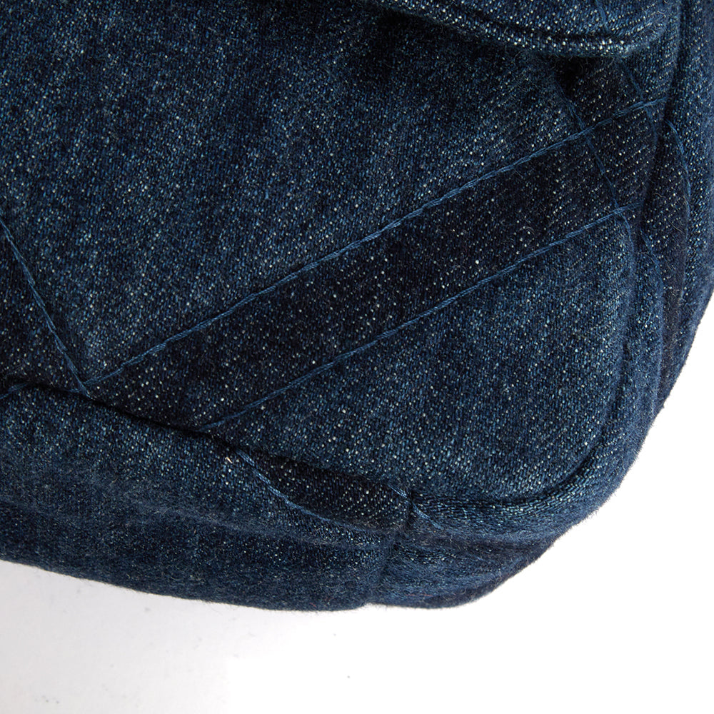 Chanel Shoulder Bag Chanel 19 in Navy, Fabric