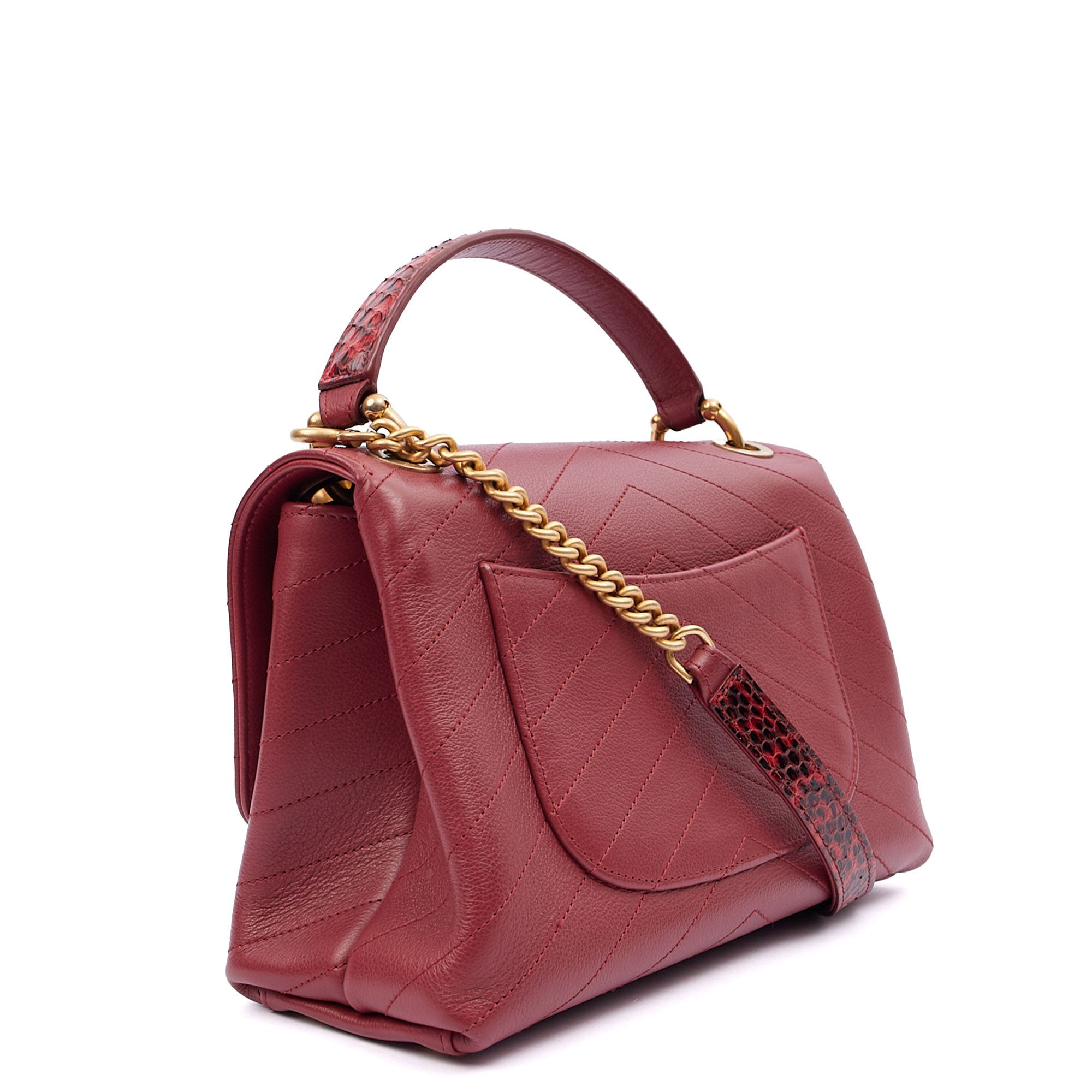 Chanel Top Handle Flap Bag With Top Handle in Red, Leather