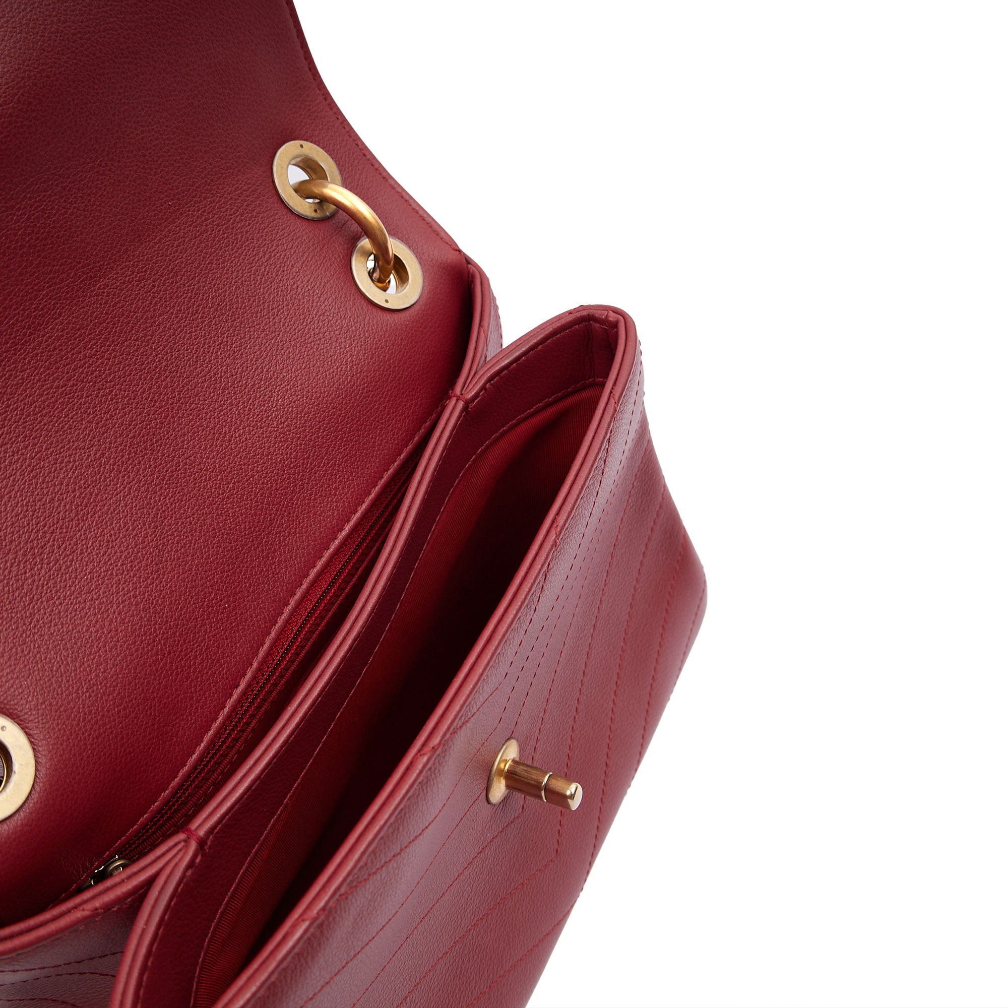 Chanel Top Handle Flap Bag With Top Handle in Red, Leather