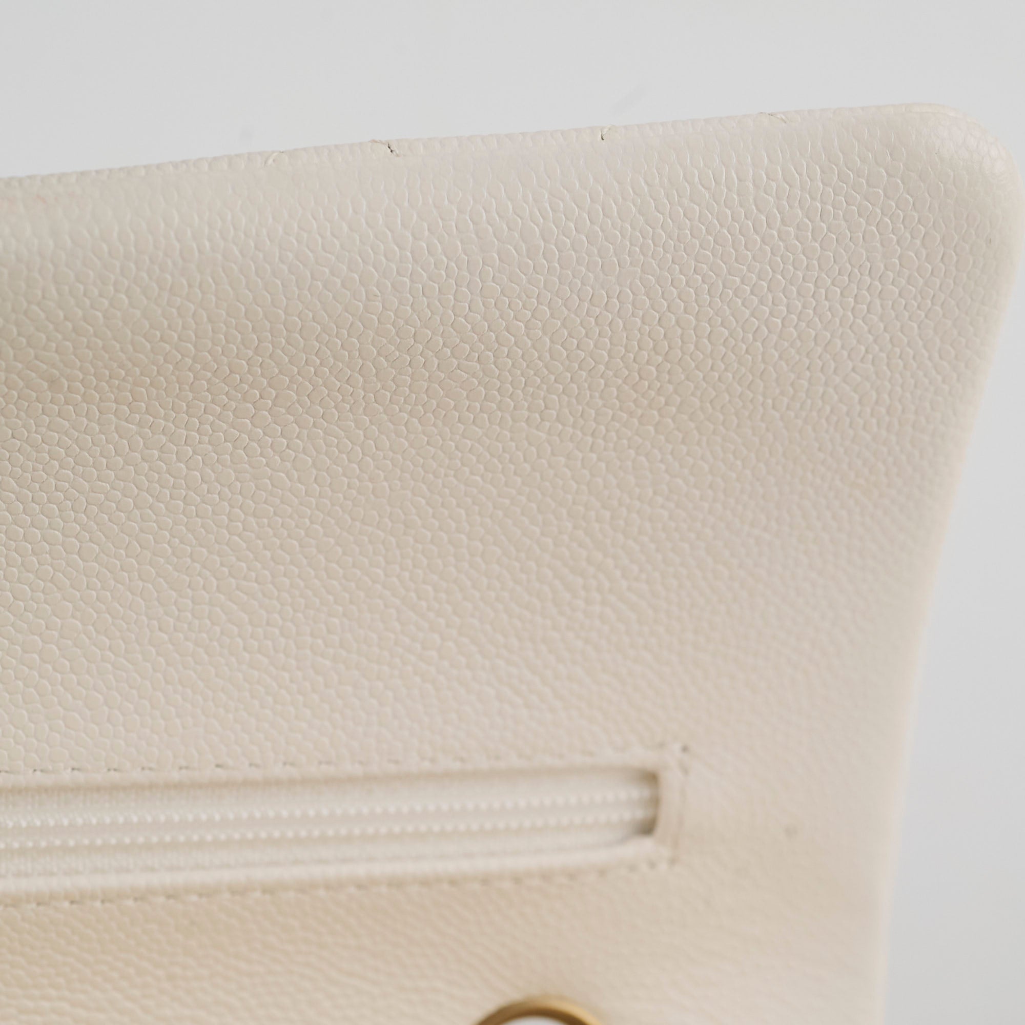 Chanel Classic Flap Medium/Large M/L Caviar White - 2023
