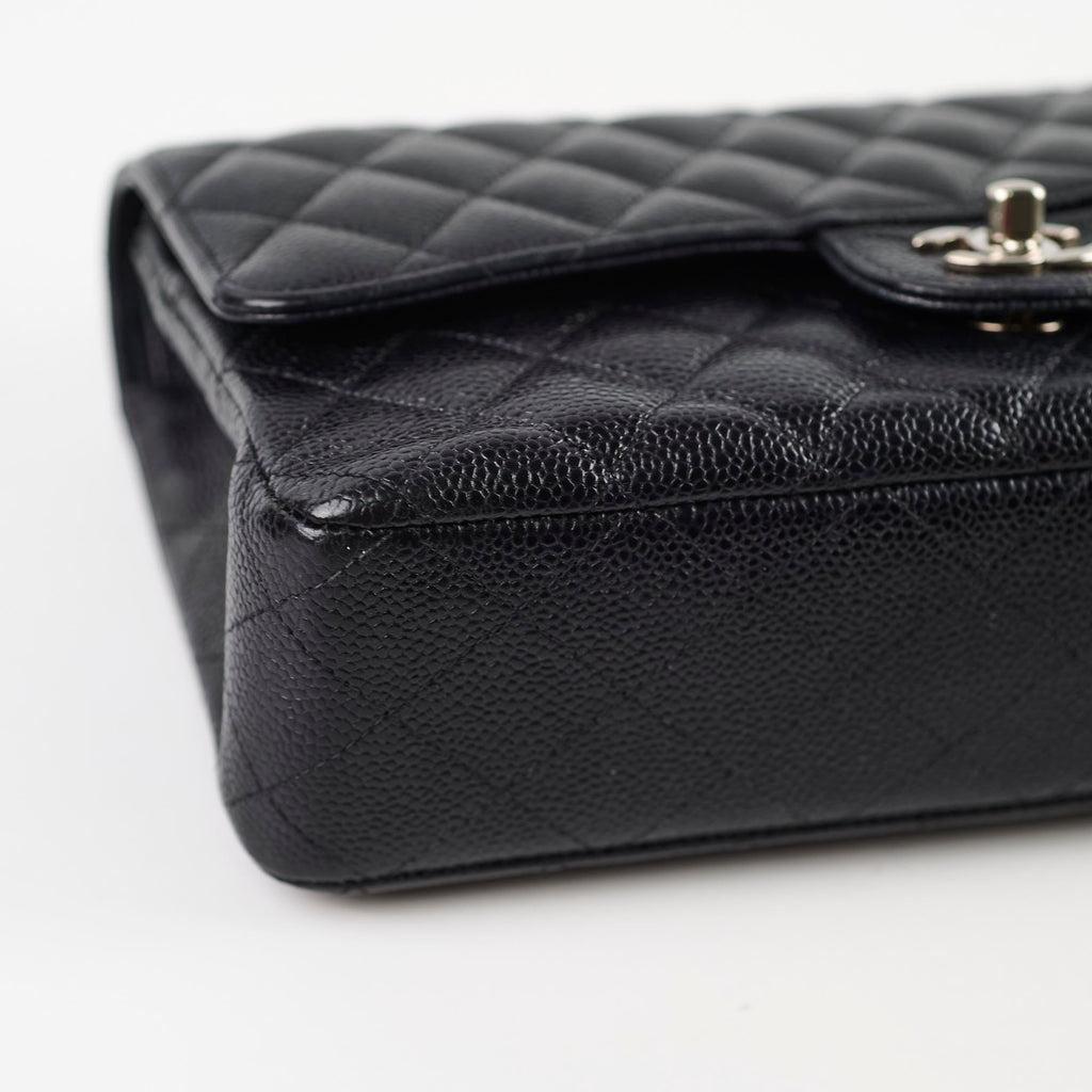 Chanel Caviar Medium/Large M/L Classic Flap Black