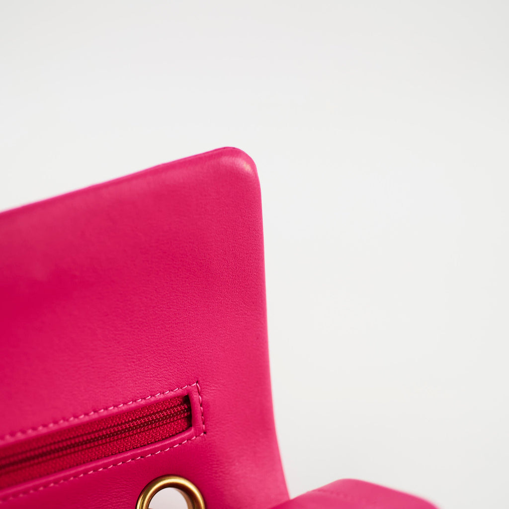 Chanel Medium/Large Classic Flap Chevron Lambskin Fuchsia Pink