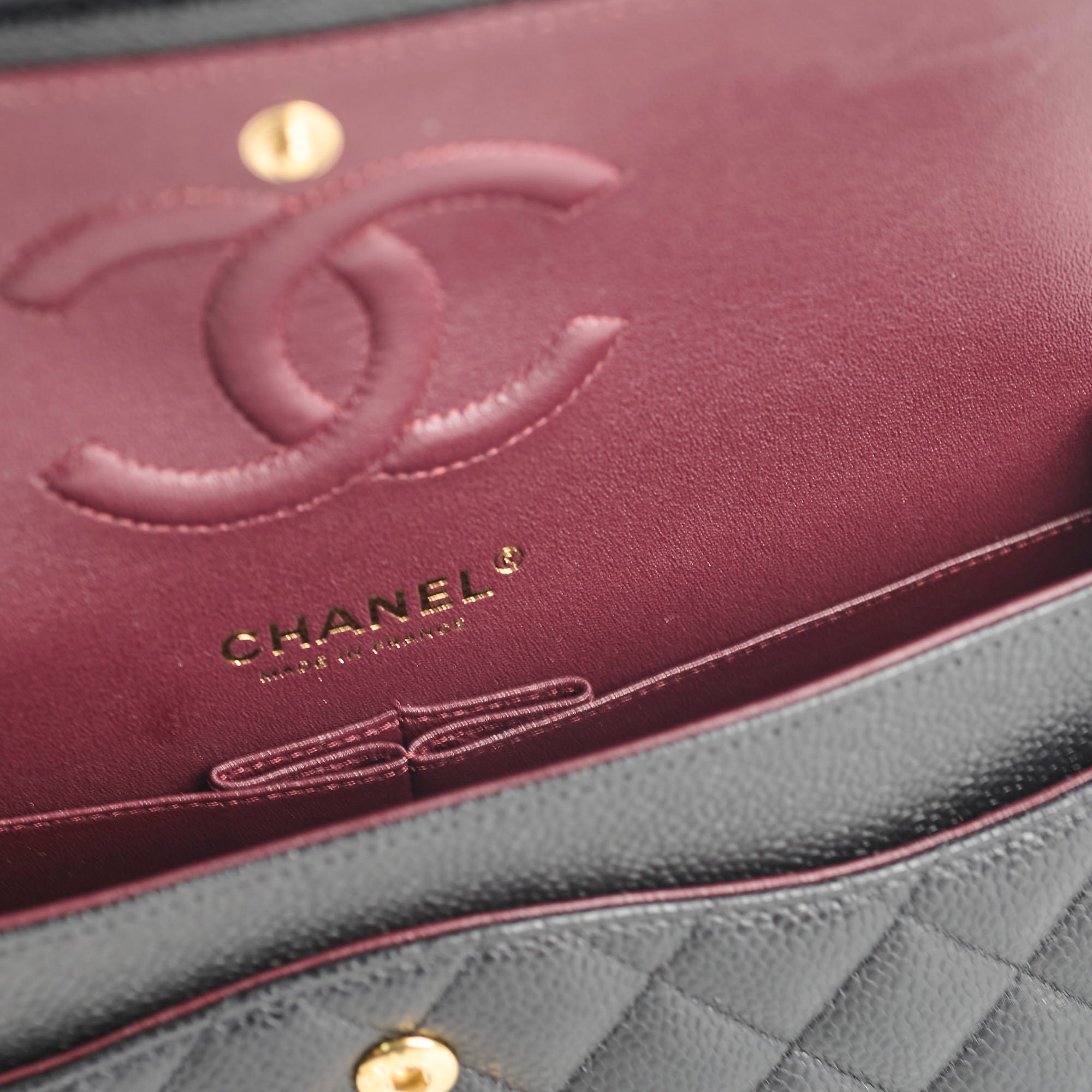 Chanel Caviar Medium/Large Classic Flap Black